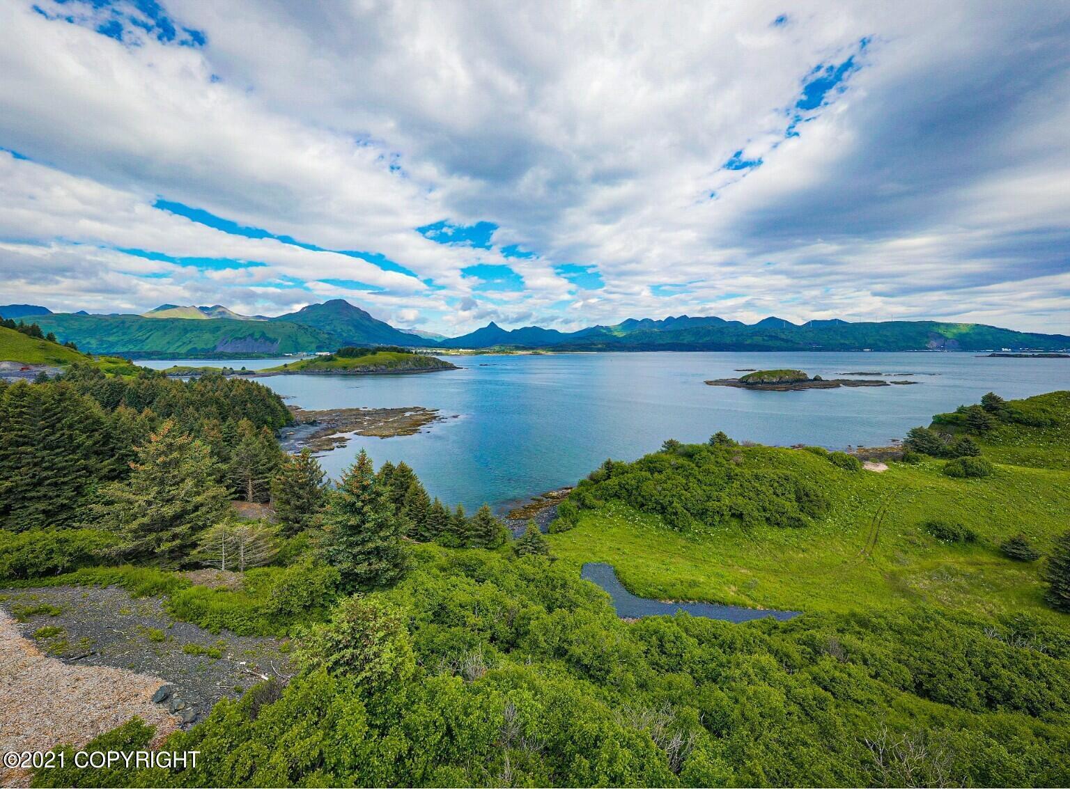 6275 Cliff Point Rd, Kodiak AK 99615