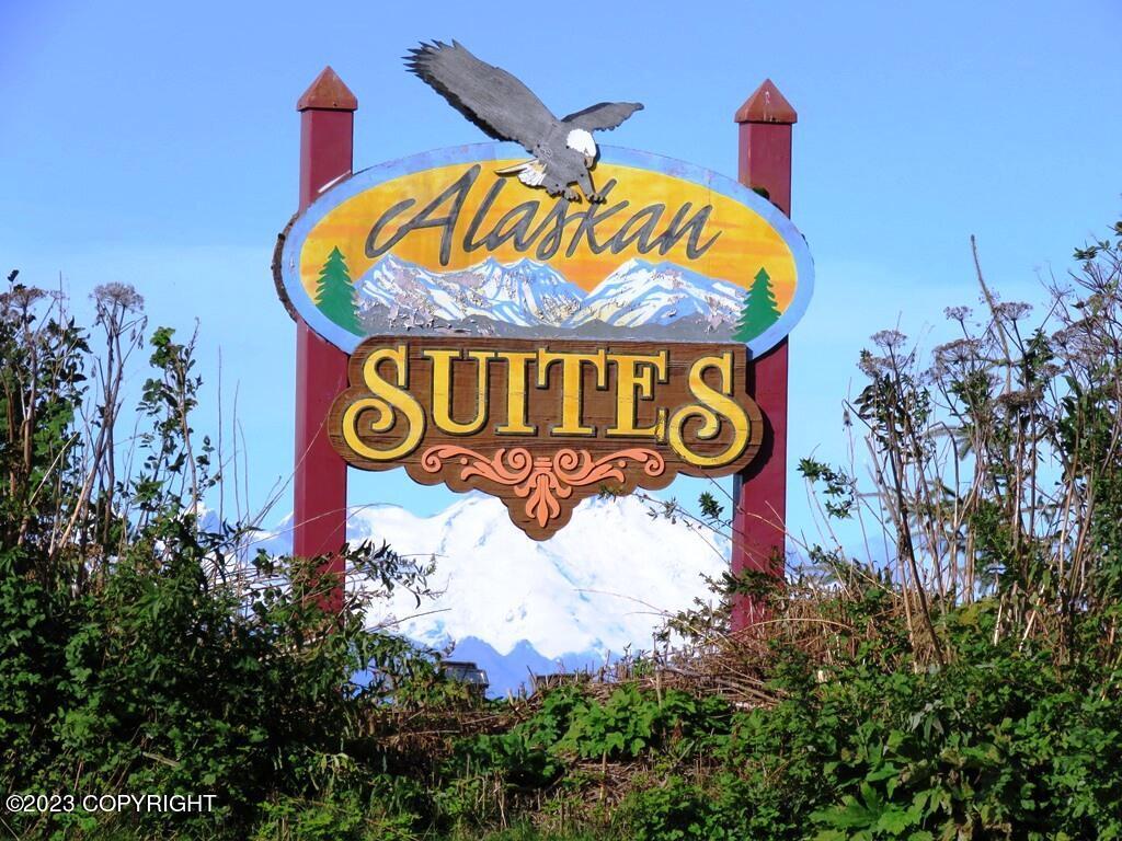 3255 Sterling Highway, Homer AK 99603