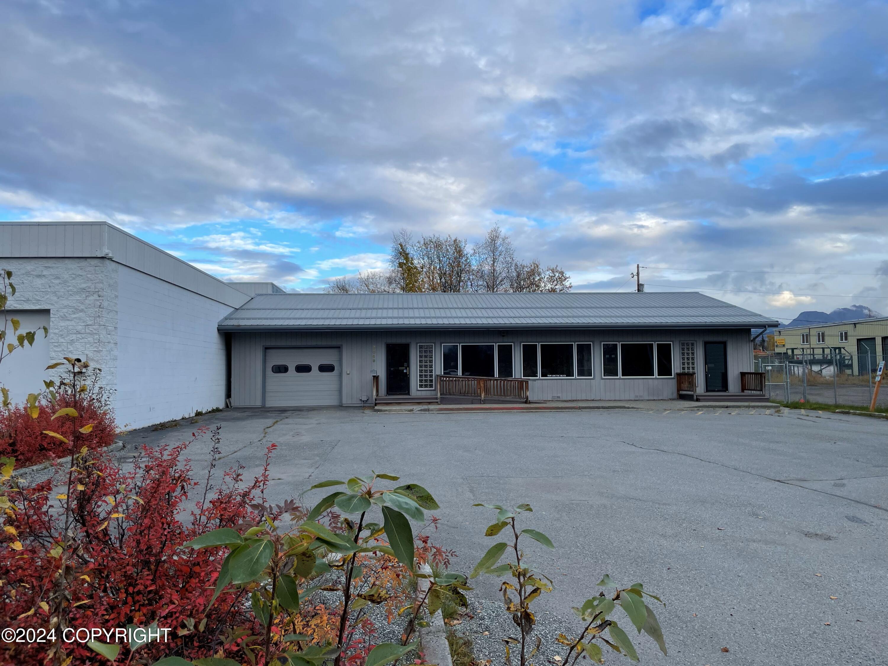 7049 Arctic Boulevard, Anchorage AK 99518