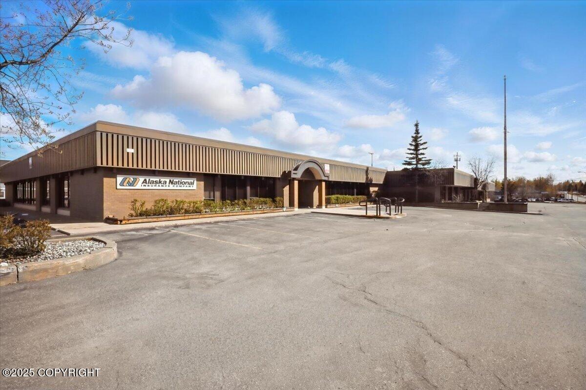 7001 Jewel Lake Road, Anchorage AK 99502