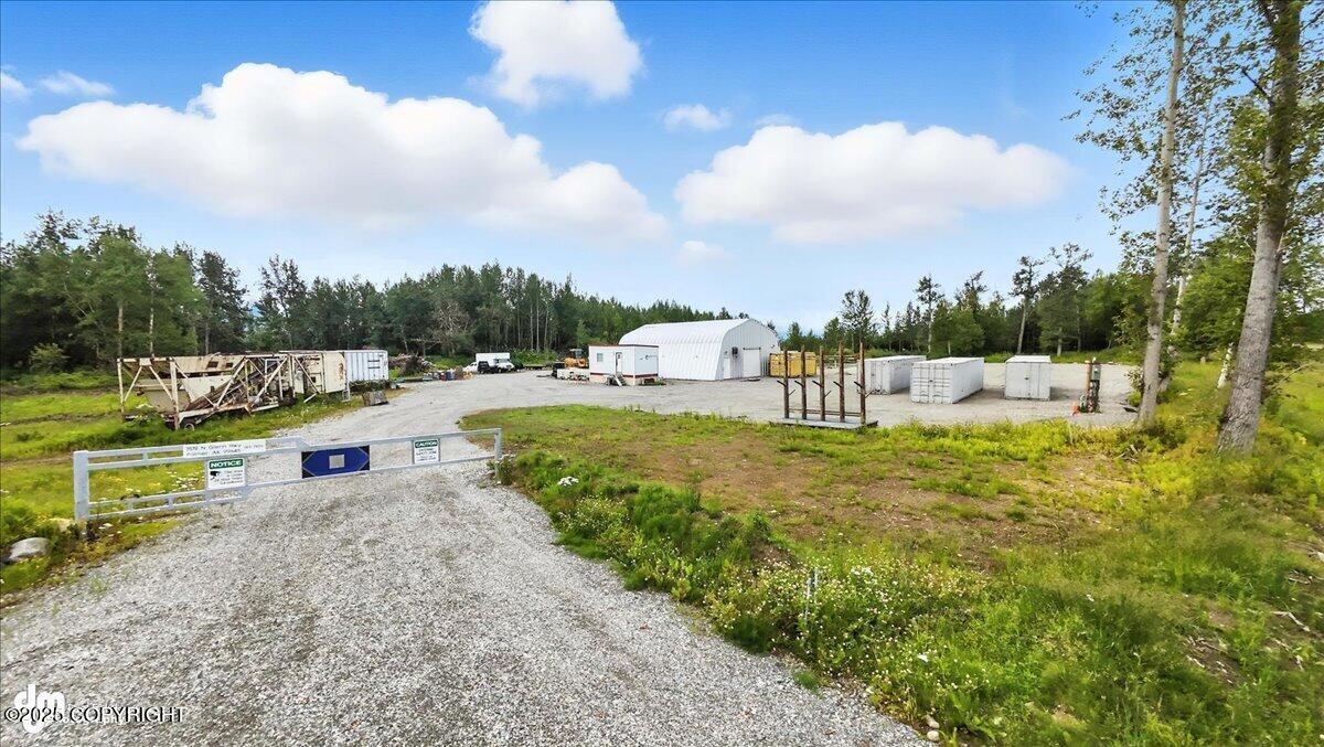 7519 N Glenn Highway, Palmer AK 99645