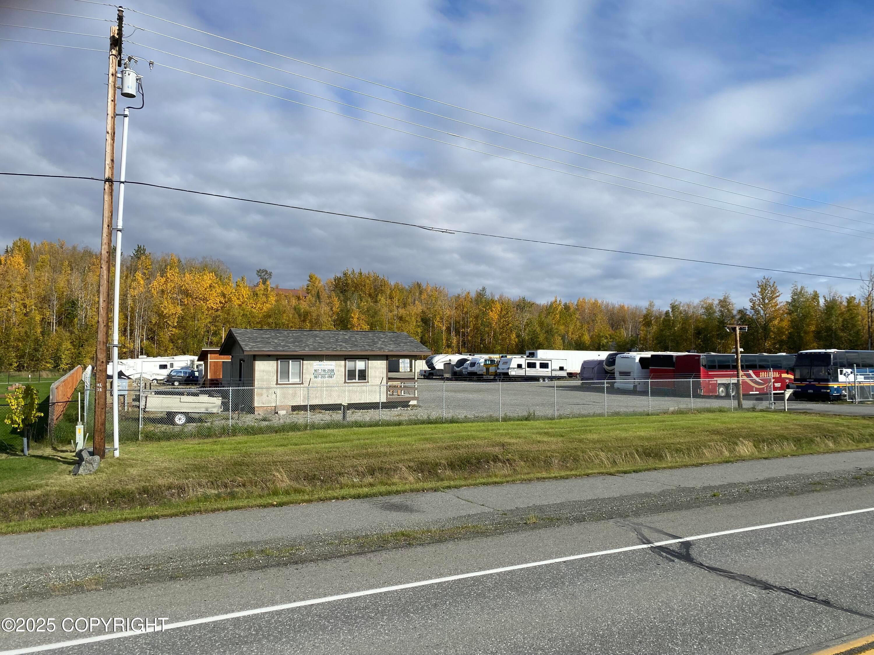 6693 E Blue Lupine Drive, Wasilla AK 99654