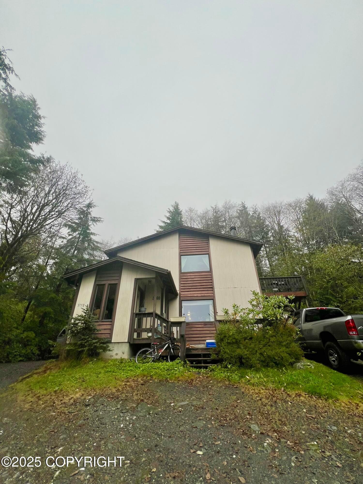 3758 Denali Avenue, Ketchikan AK 99901