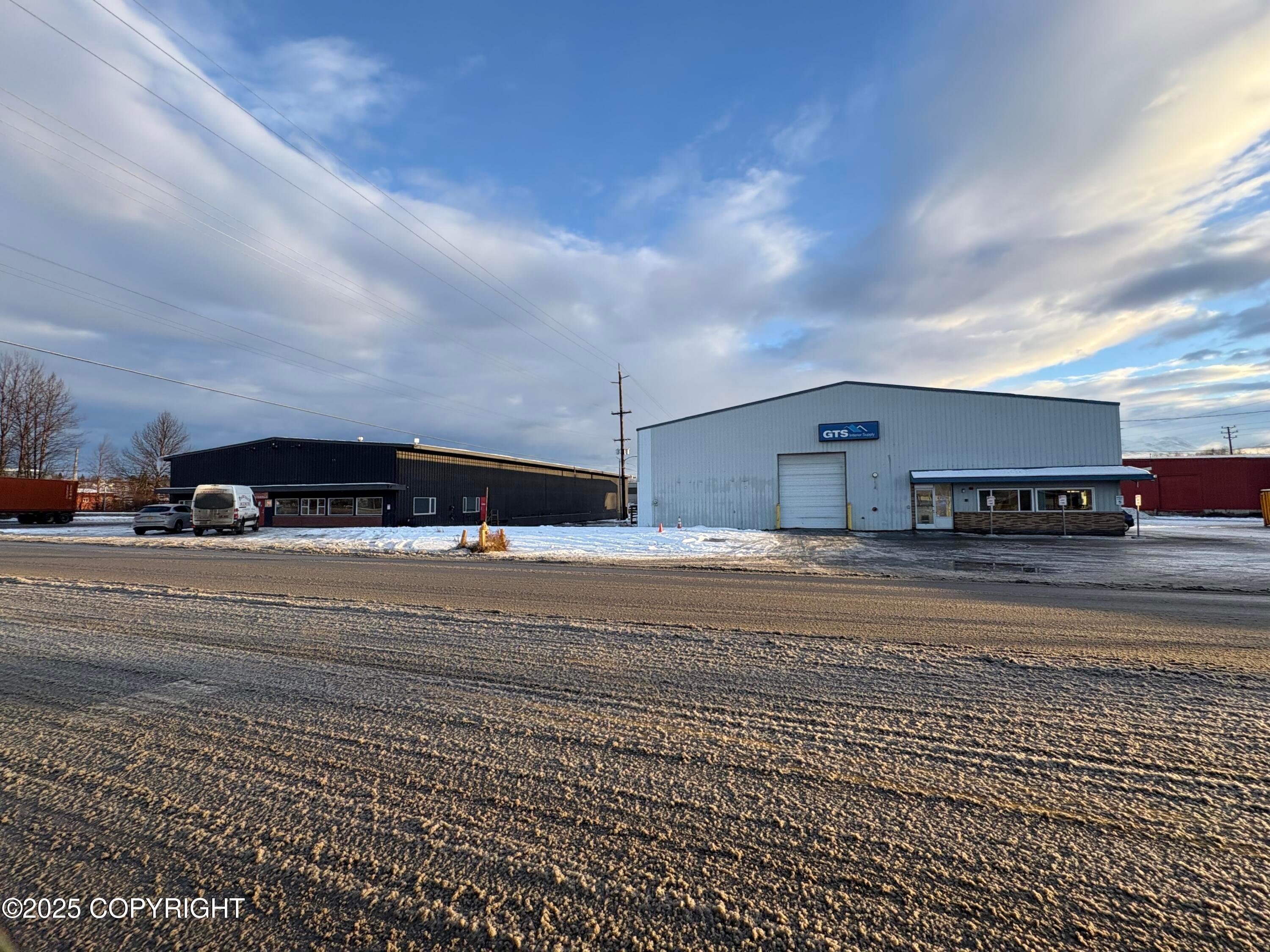 135 & 209 N Post Road, Anchorage AK 99501