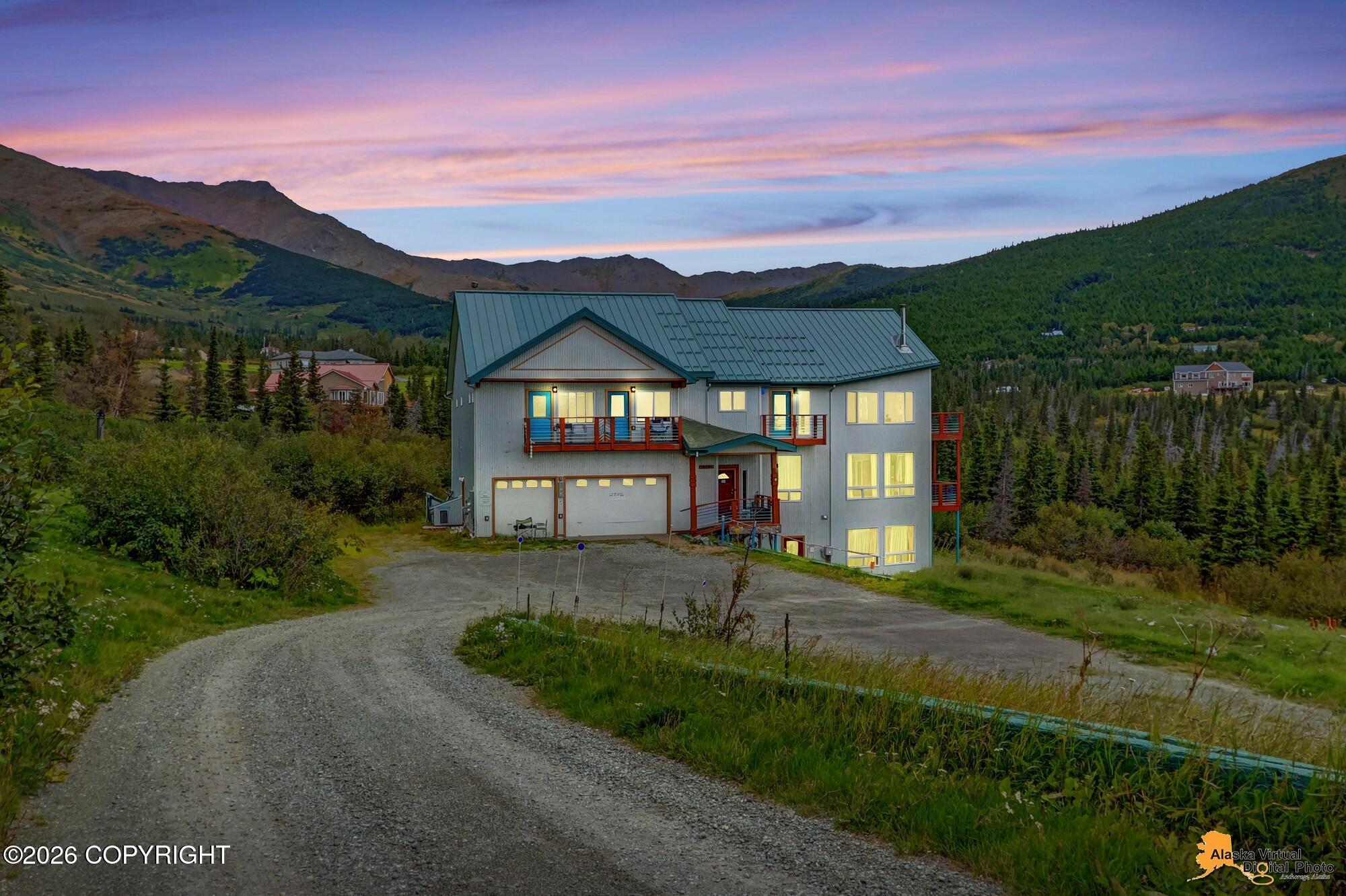 16528 Kings Way Drive, Anchorage AK 99516