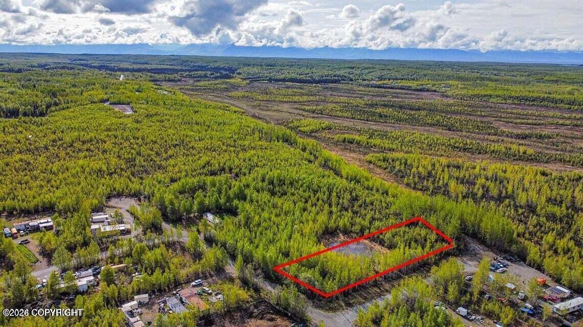L1 B4 Woody Lake South, Houston AK 99652