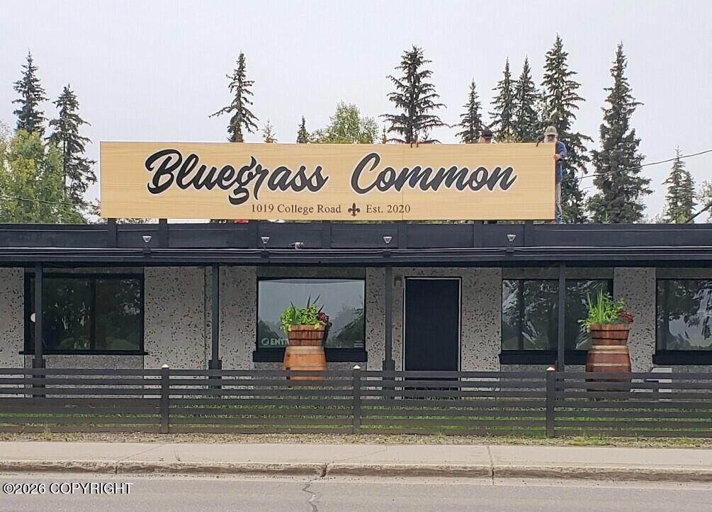 1019 College Road, Fairbanks AK 99701