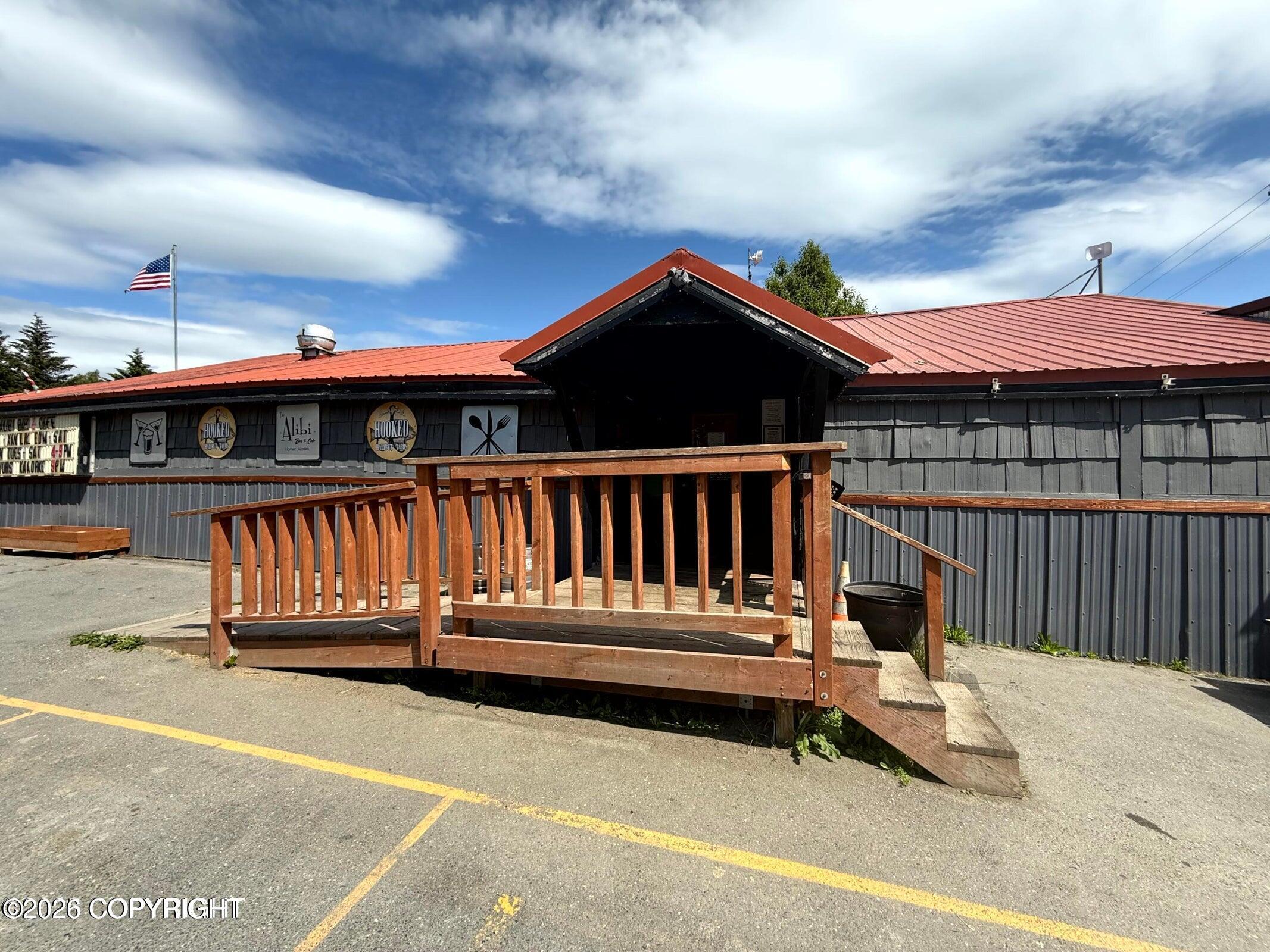 453 E Pioneer Avenue, Homer AK 99603