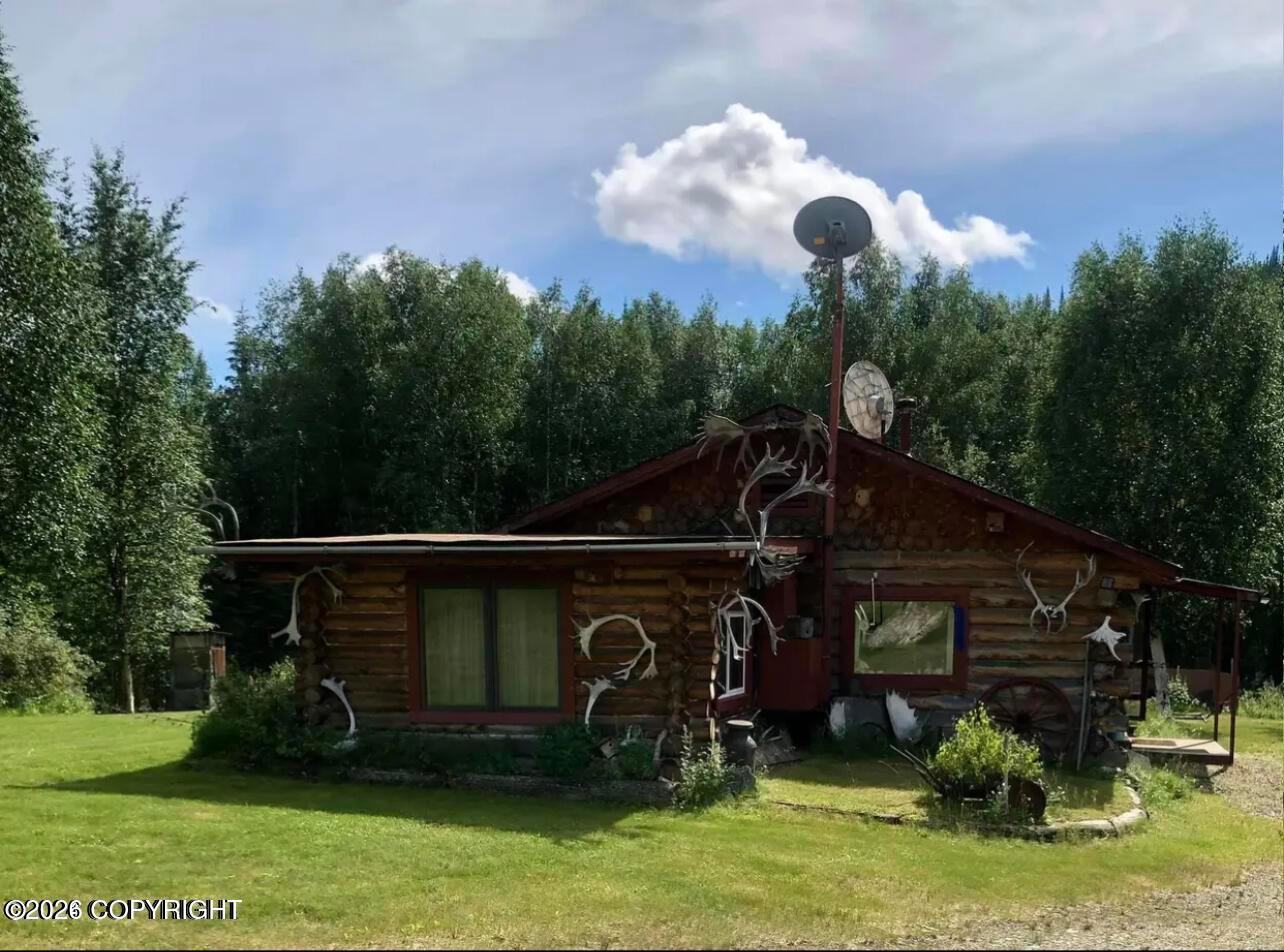 MP113 Taylor Highway, Chicken AK 99732