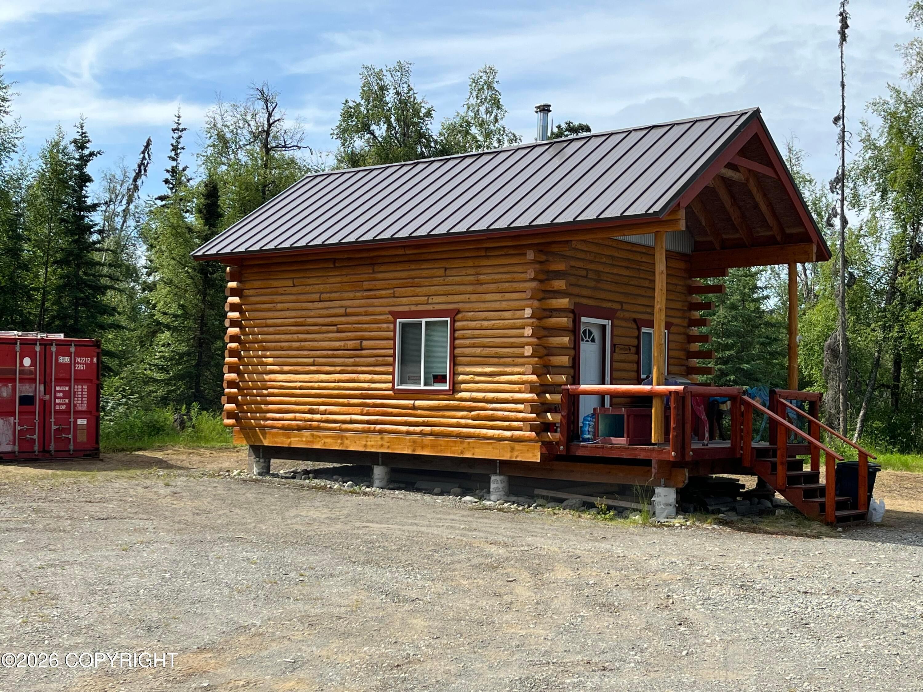 35556 S Southfork Road, Talkeetna AK 99676