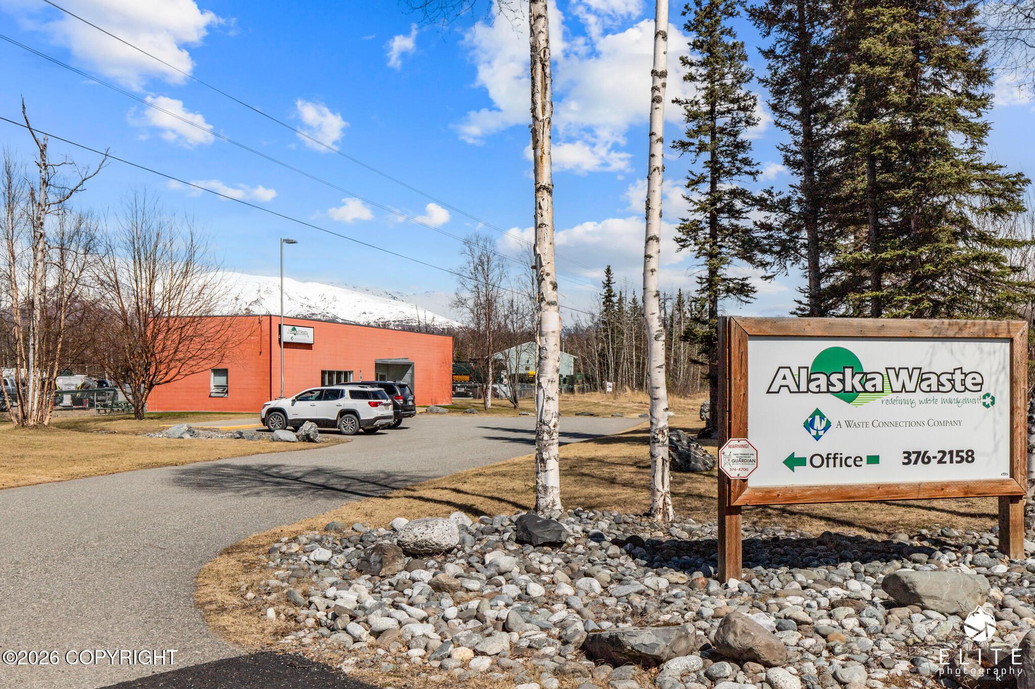 2400 E Polar Bear Drive, Wasilla AK 99654