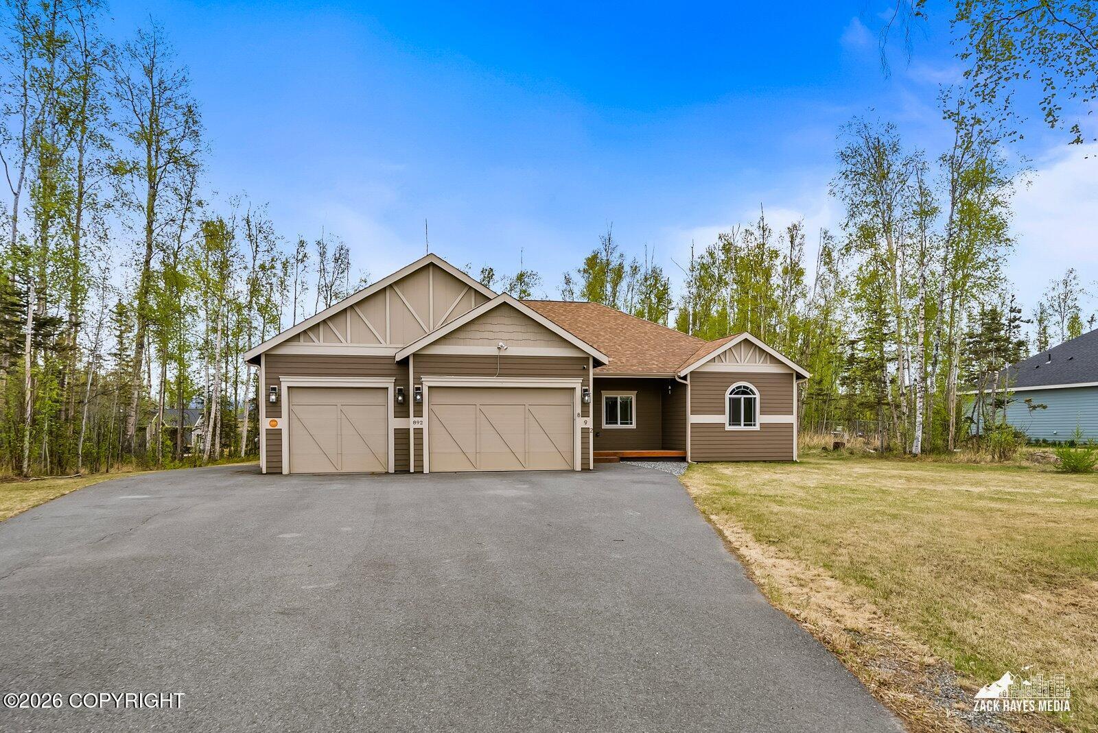 892 W Jones Drive, Wasilla AK 99654