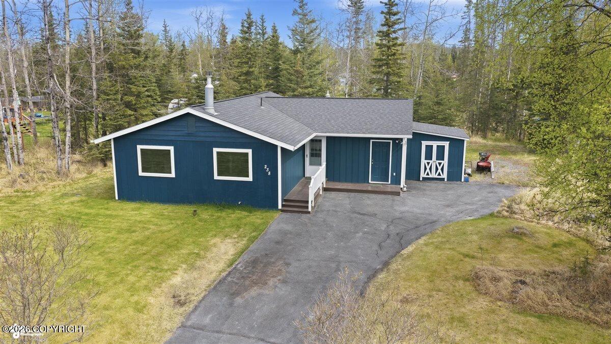 238 Crest Drive, Soldotna AK 99669