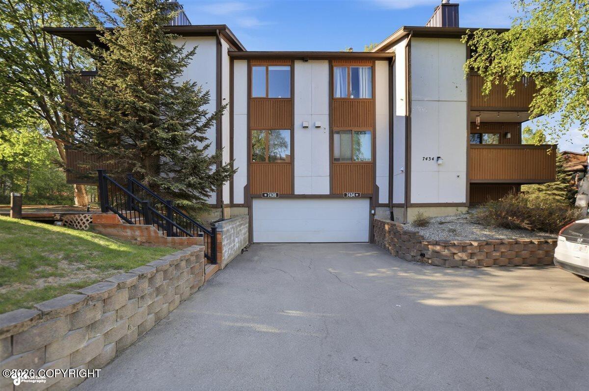 7436 Foxridge Way #4A, Anchorage AK 99518
