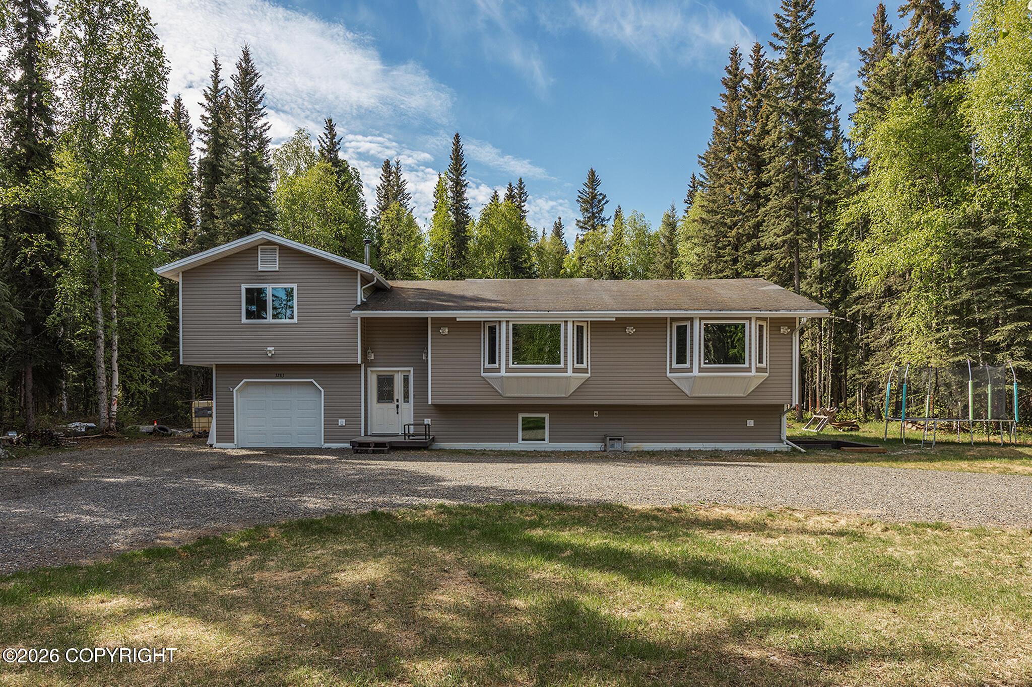 3283 Lineman Avenue, North Pole AK 99705