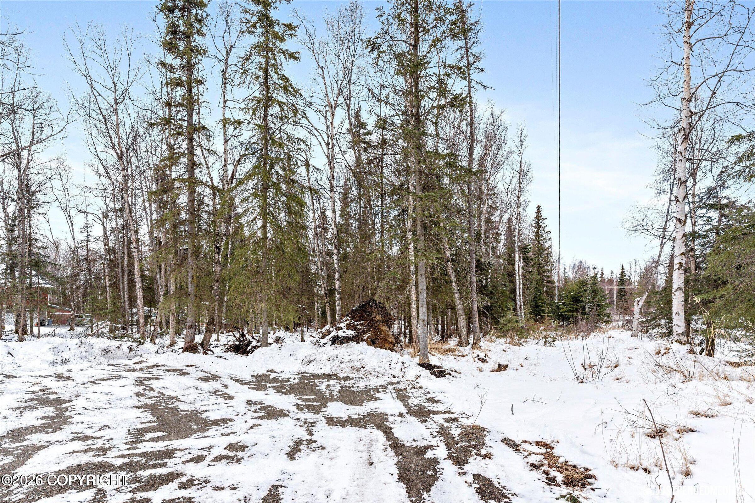 L3 Totem Road, Anchorage AK 99516