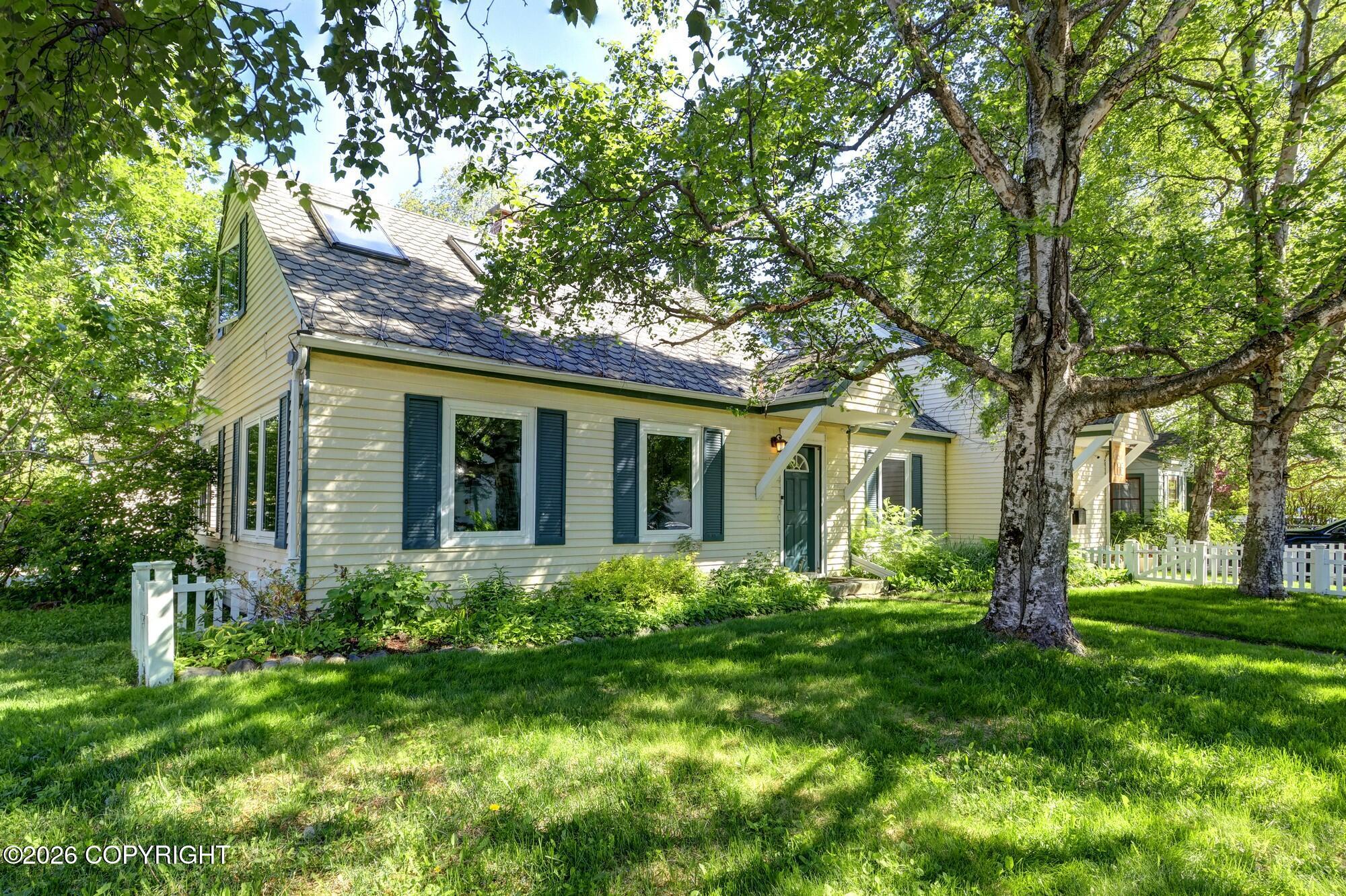 1215 W 8th Avenue, Anchorage AK 99501
