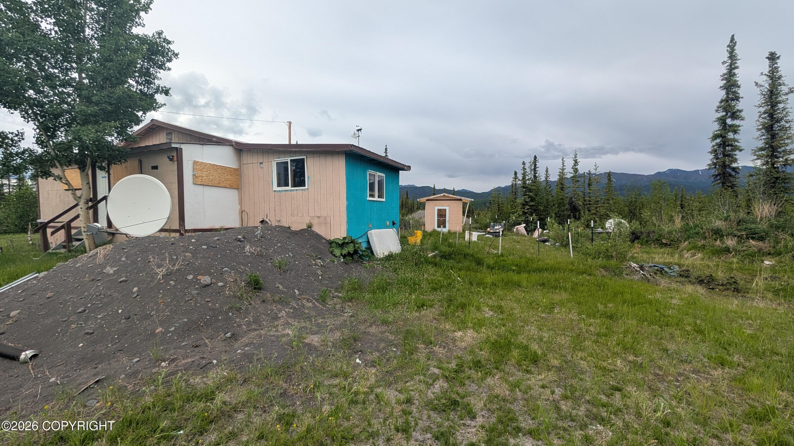 Mile 4 Nabesna Road, Remote AK 99000