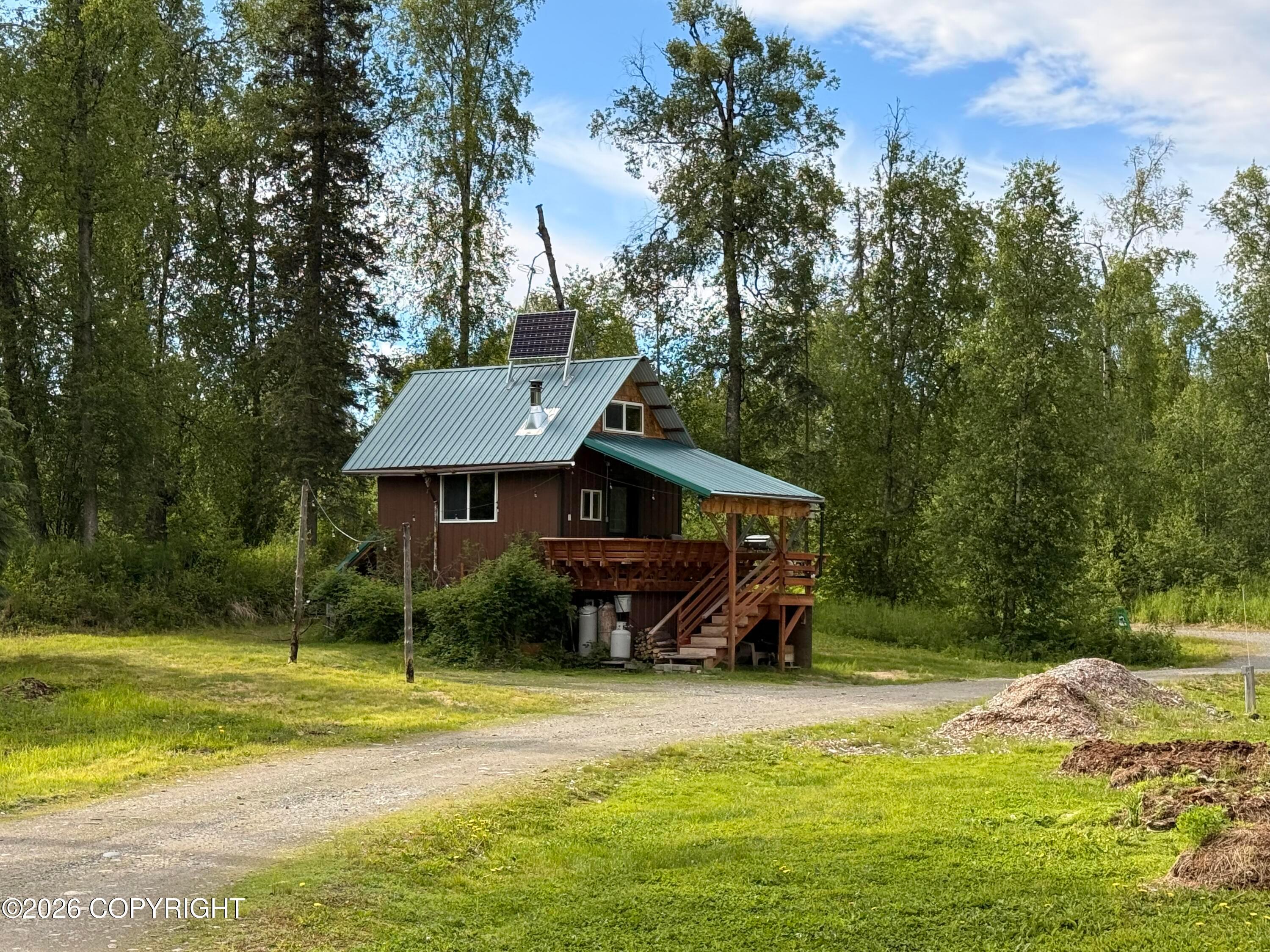 21148 E Alatna Road, Talkeetna AK 99676