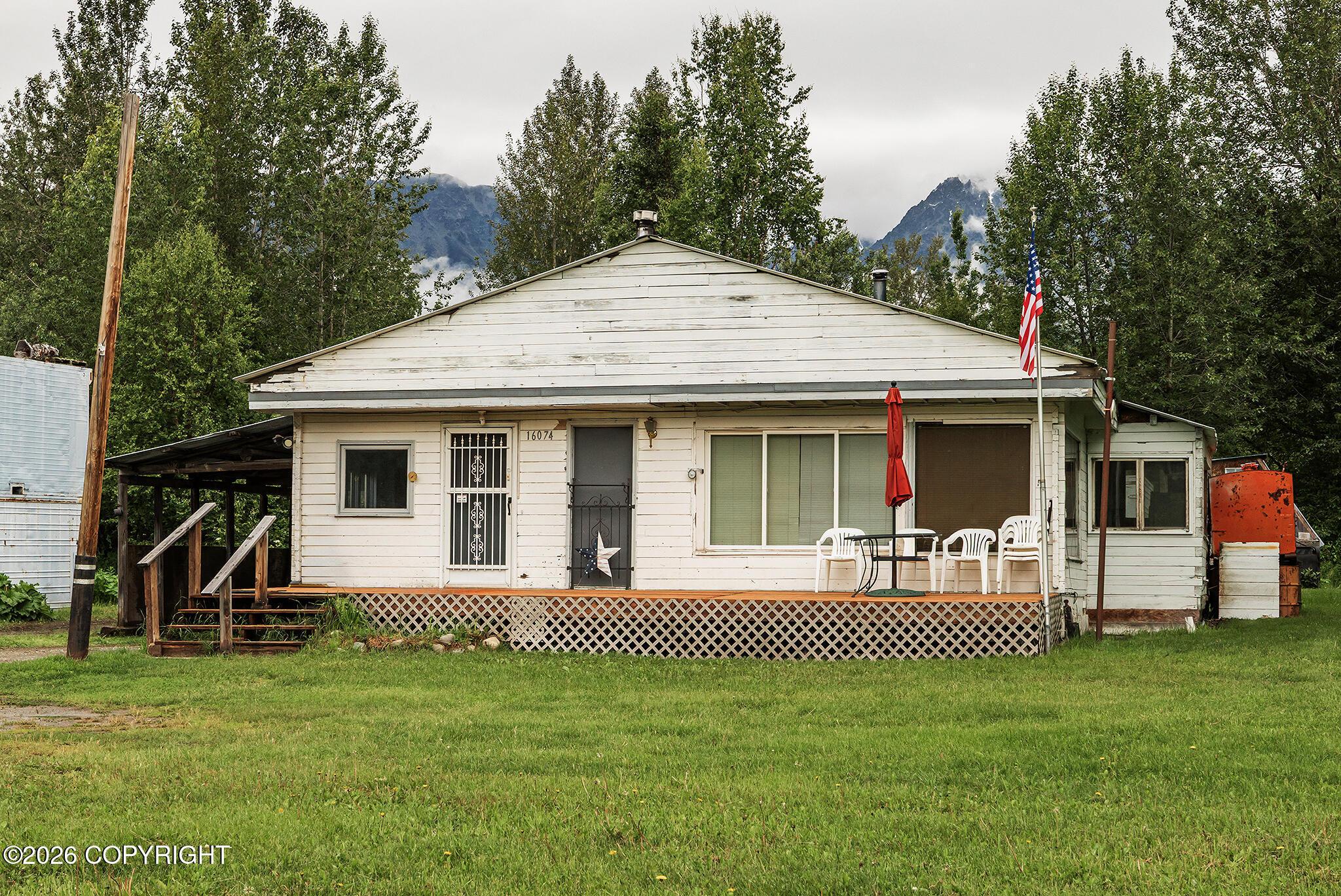 16074 N Glenn Highway, Sutton AK 99674