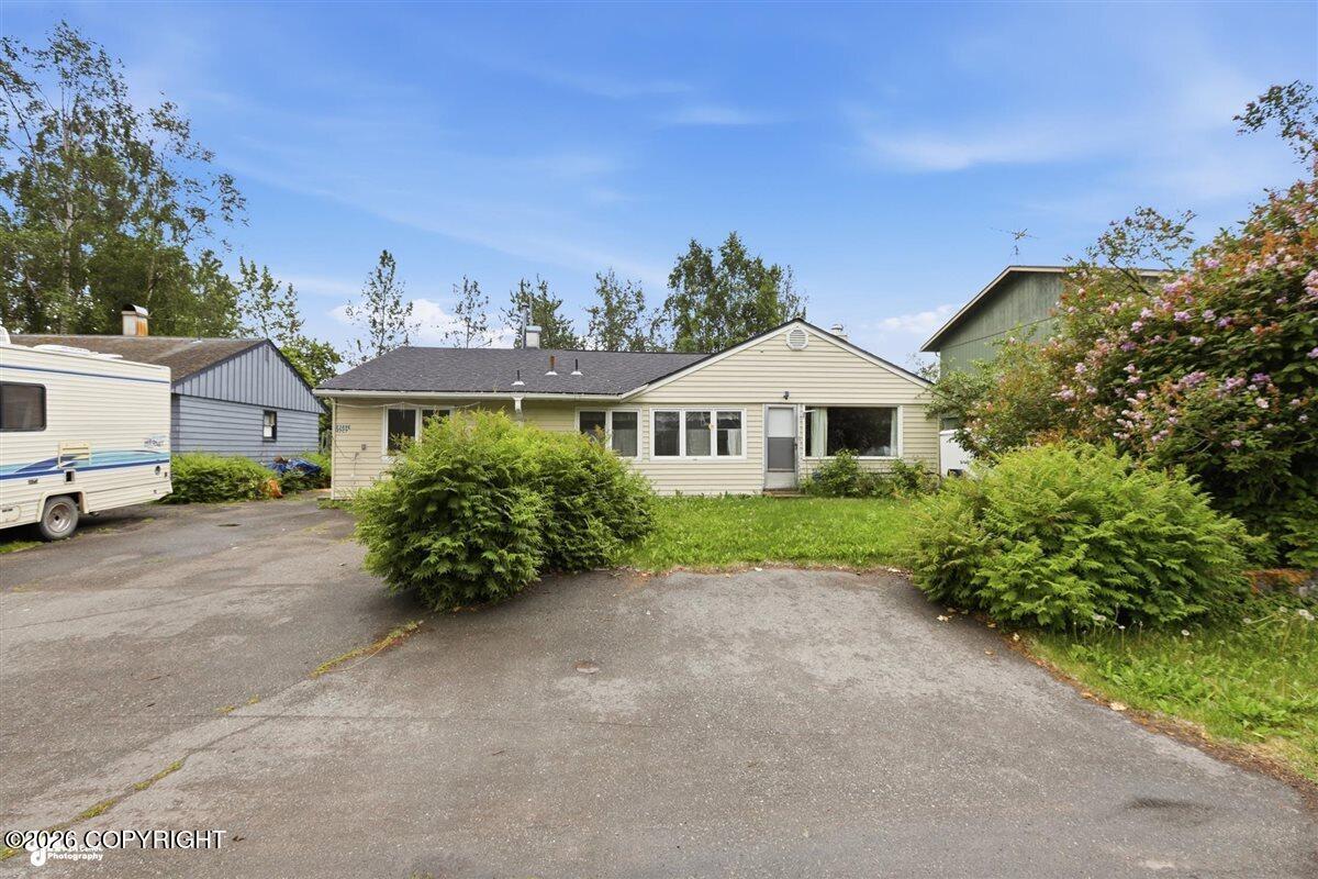 2389 E 47th Court, Anchorage AK 99507
