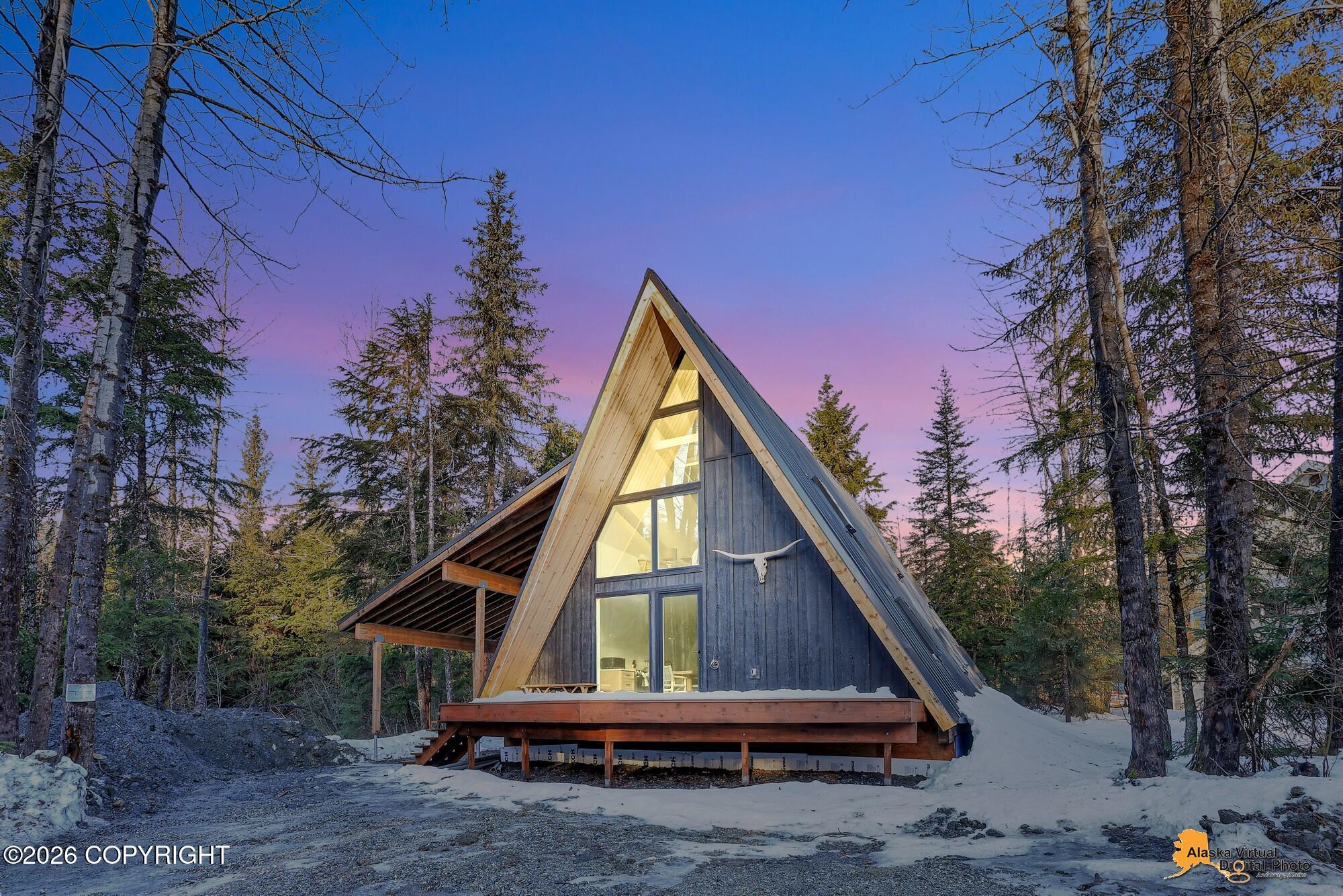 186 Banff Circle, Girdwood AK 99587