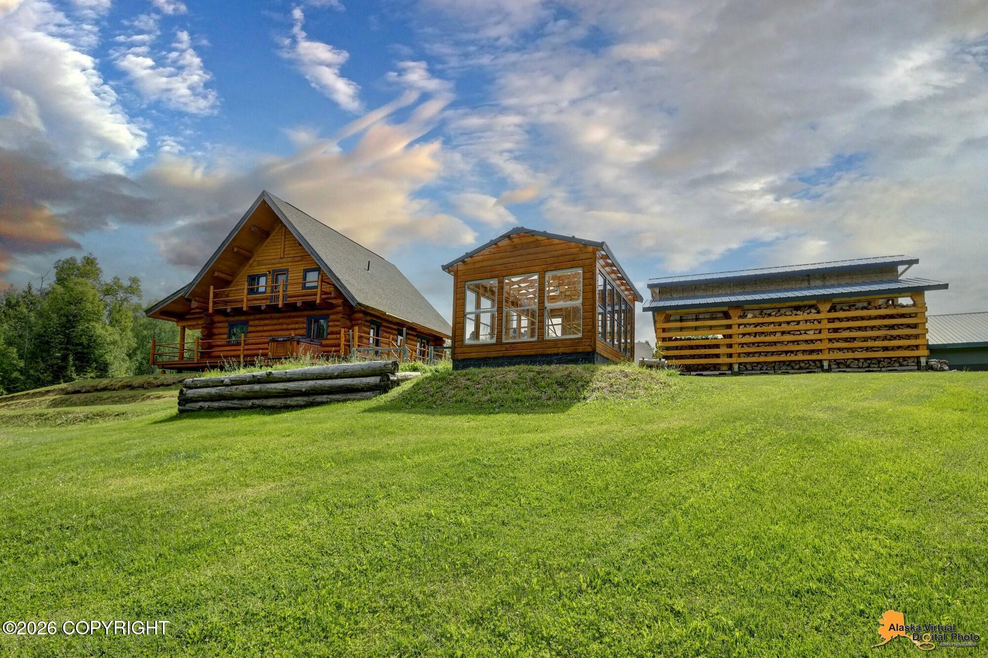 15092 E Forest Lane, Talkeetna AK 99676