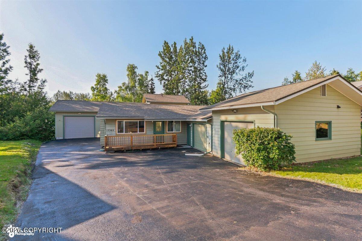 17305 Palos Verdes Drive, Eagle River AK 99577
