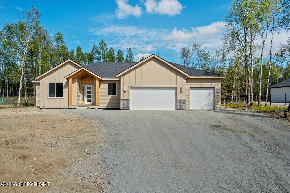 1391 N Cedar Hills Drive, Palmer AK 99645