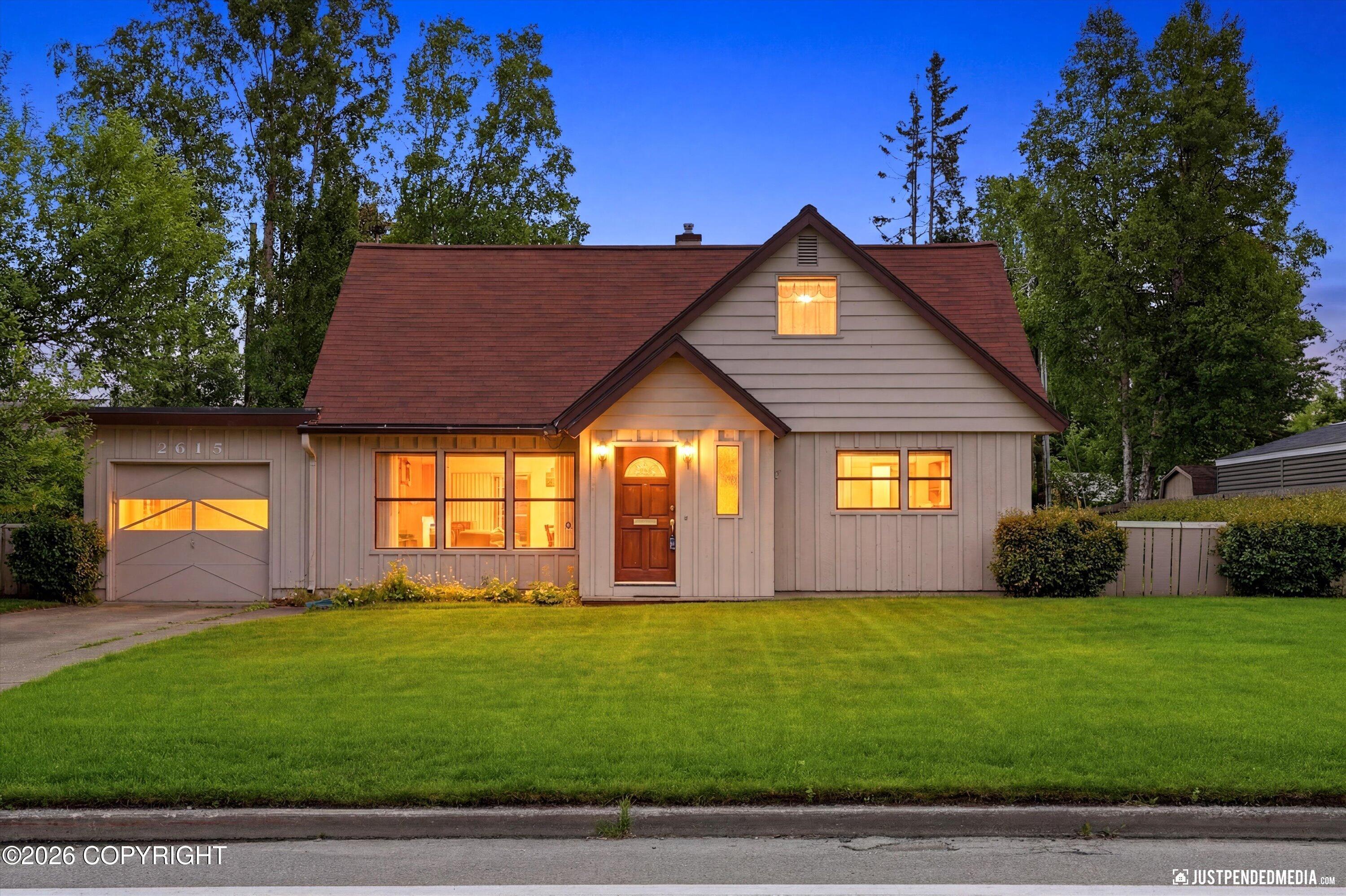 2615 Turnagain Parkway, Anchorage AK 99517