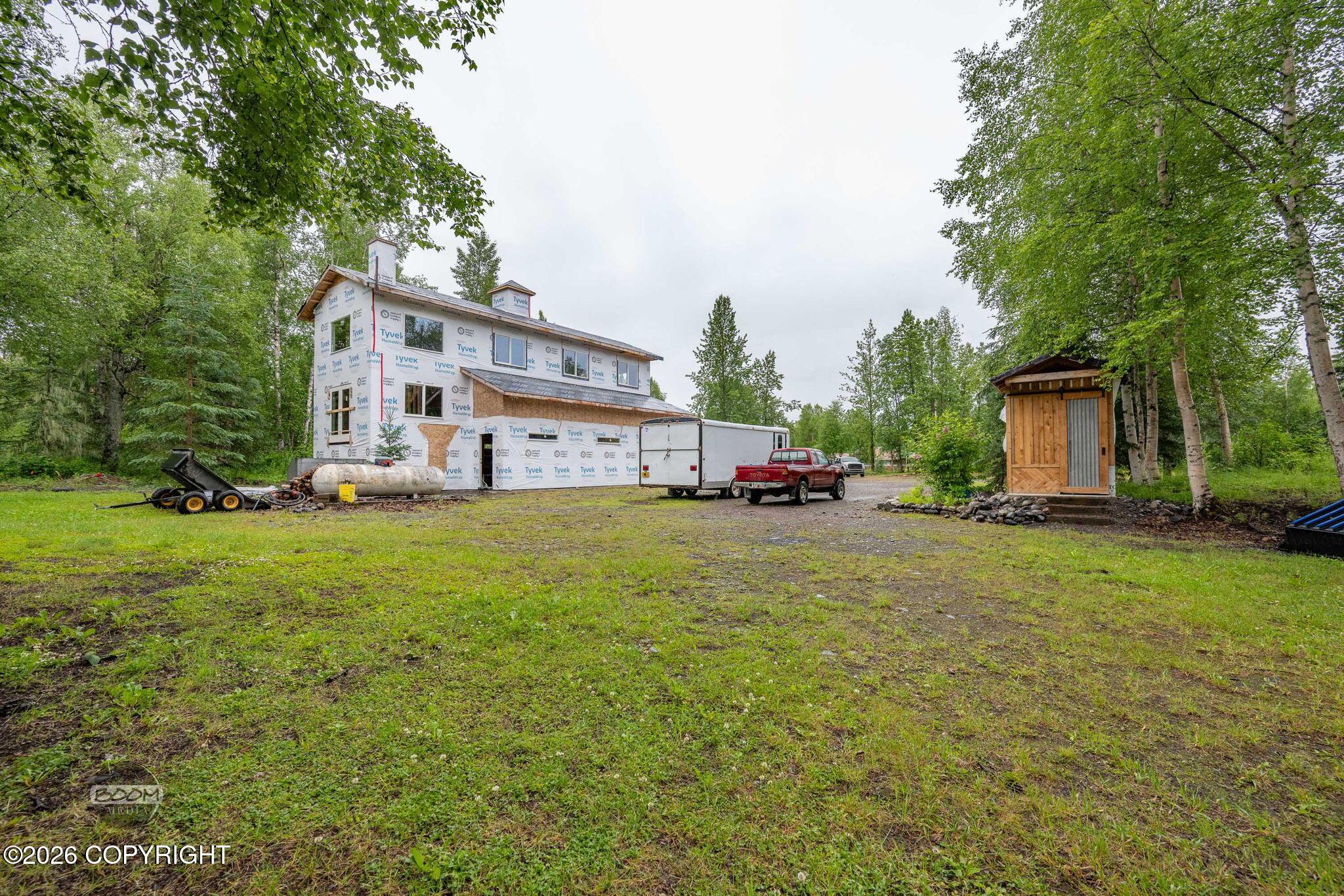 1425 E Petersville Road, Trapper Creek AK 99683