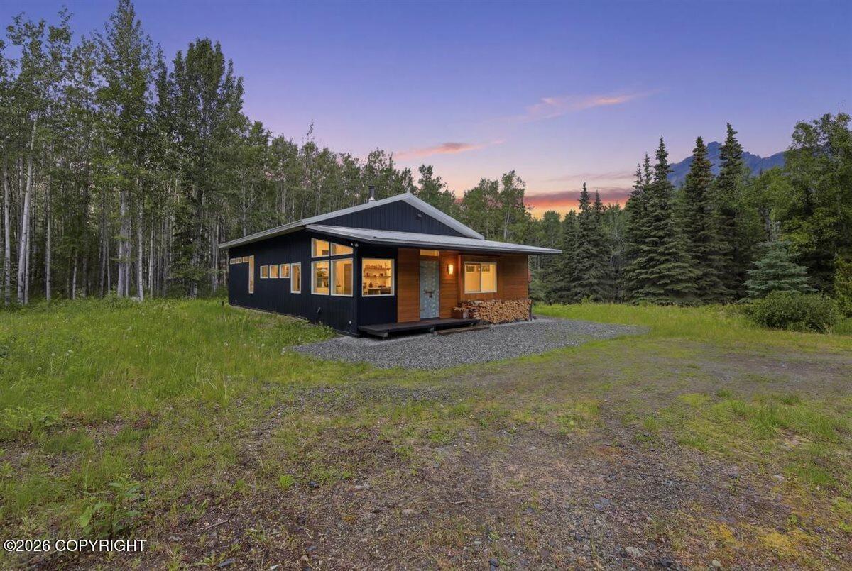 19970 E Chickaloon Road, Chickaloon AK 99674