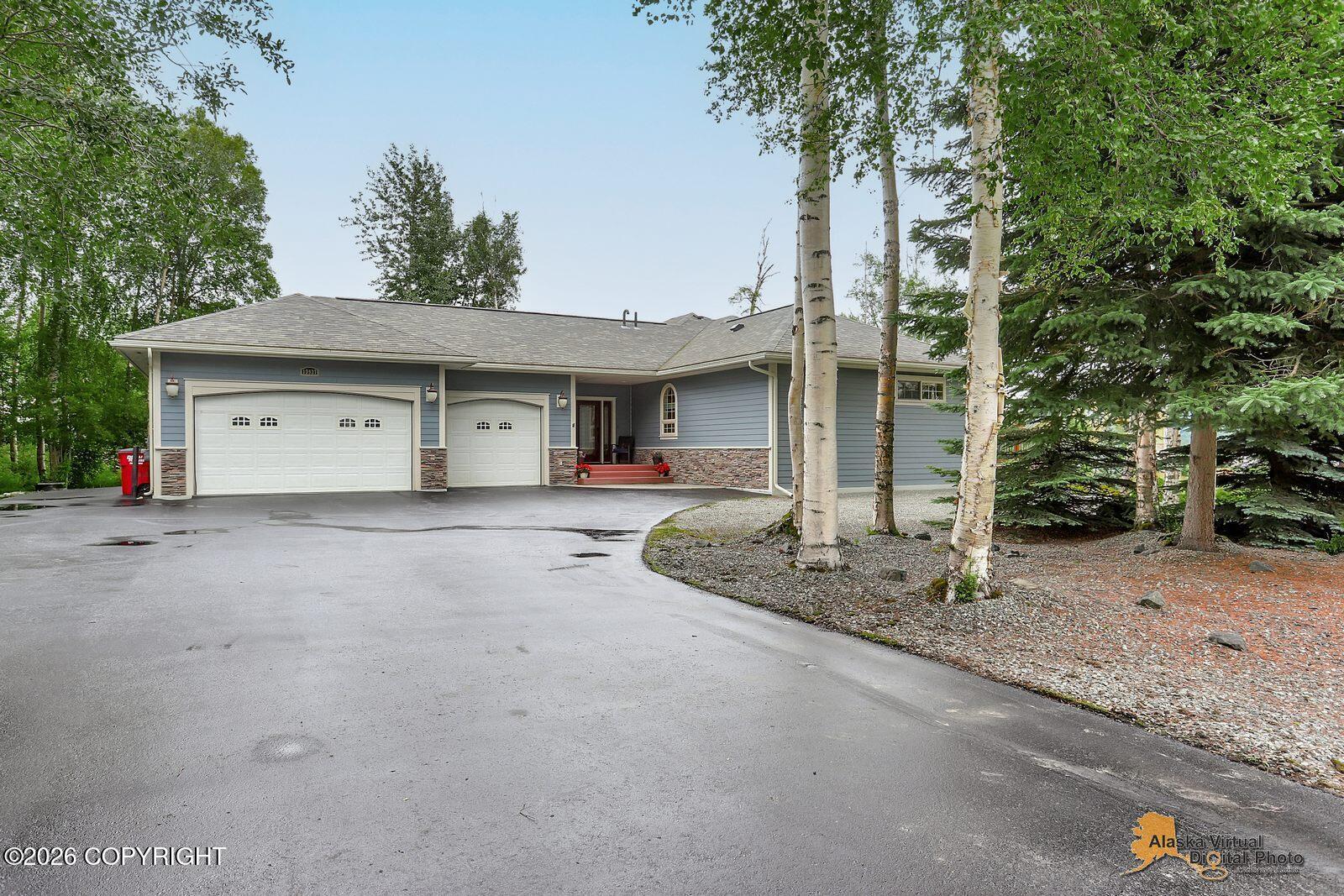13927 E River Bend Circle, Palmer AK 99645