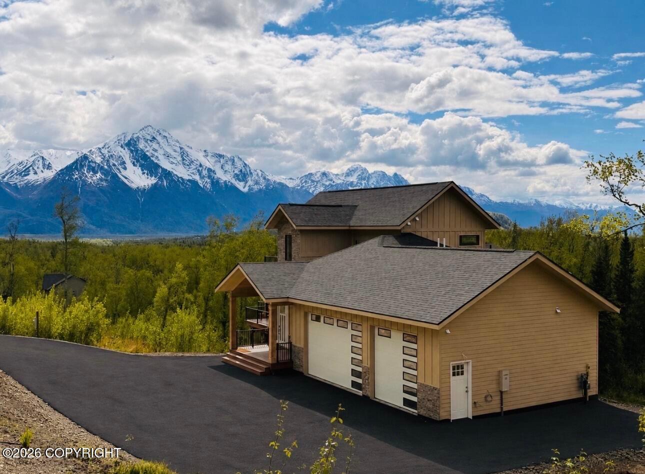 900 N Yeti Street, Palmer AK 99645