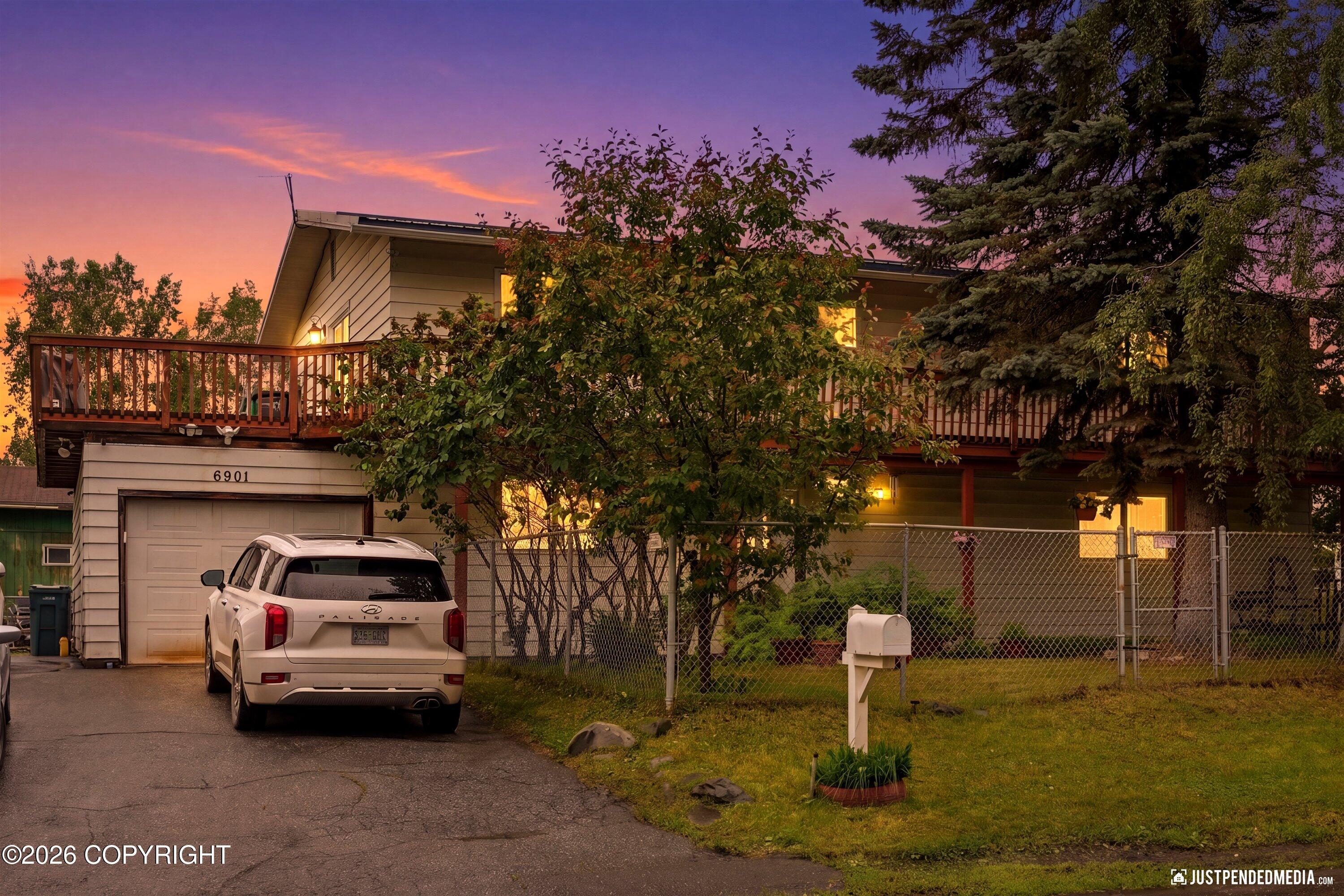 6901 Trafford Drive, Anchorage AK 99504