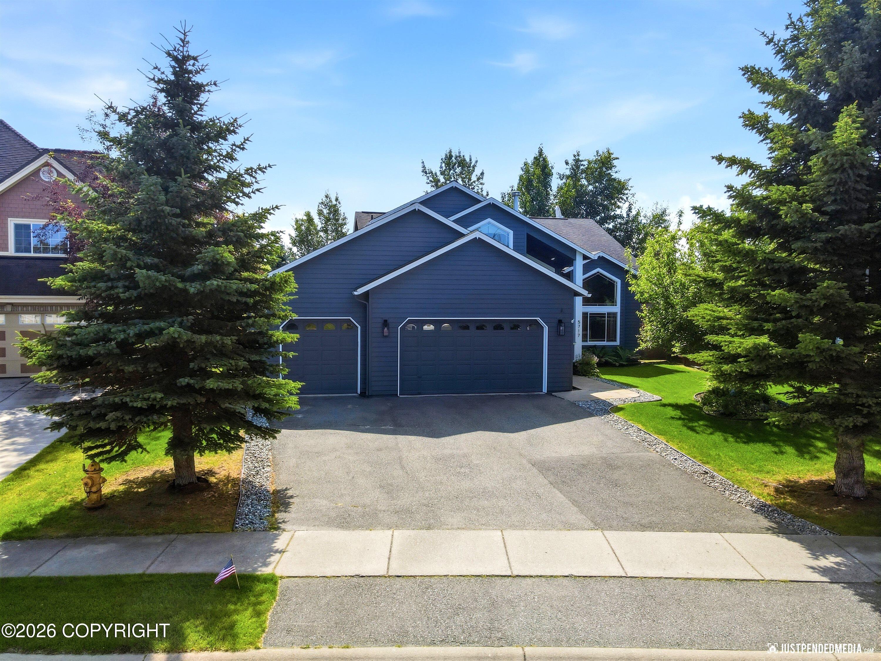5717 Yukon Charlie Loop, Anchorage AK 99502