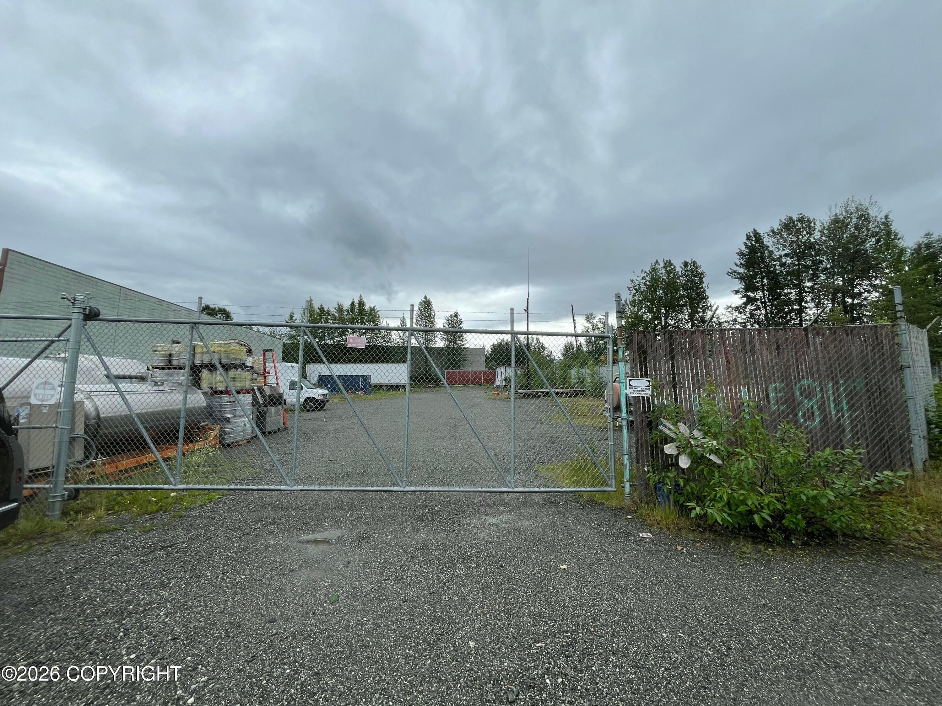 2141 E 84th Court, Anchorage AK 99507