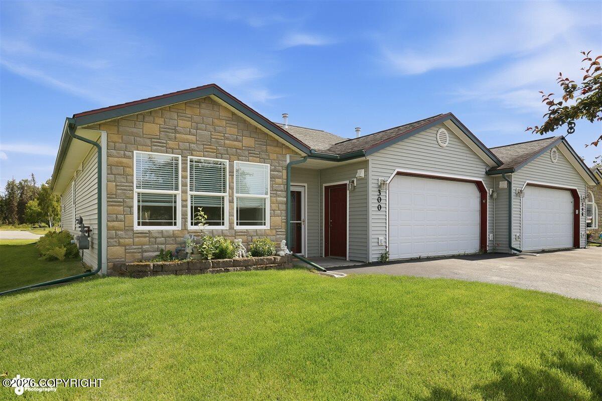 300 W London Rose Circle #12, Soldotna AK 99669