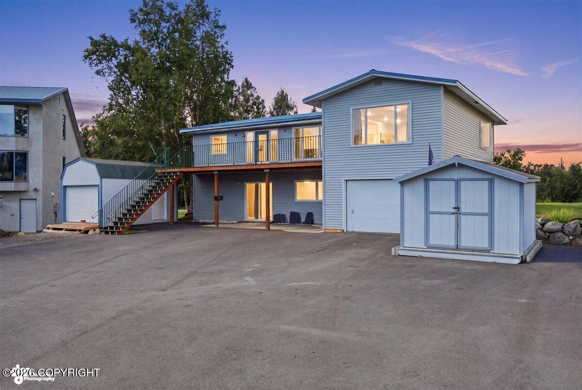 1018 E Lake Shore Avenue, Wasilla AK 99654