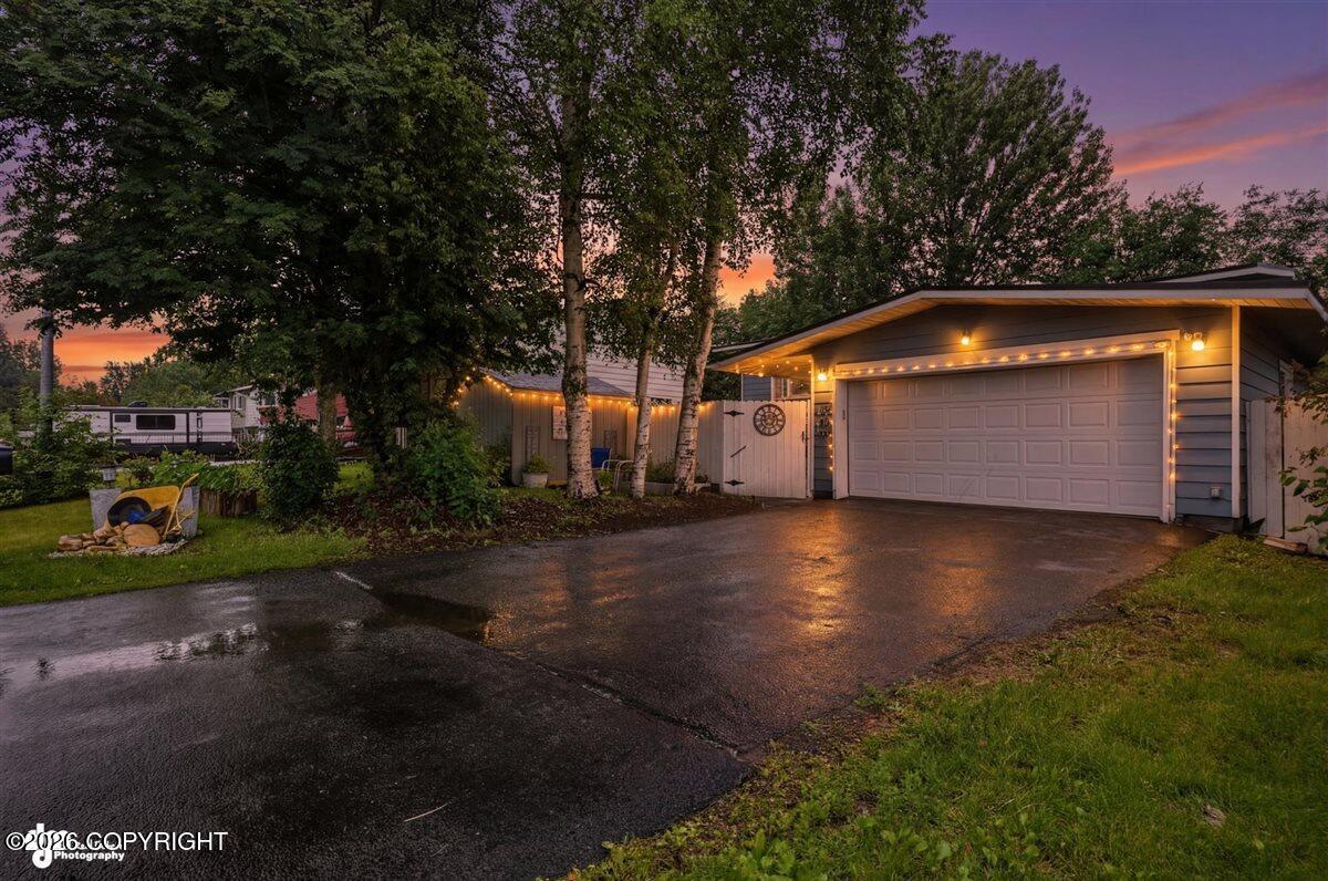 4930 E 5th Avenue, Anchorage AK 99508