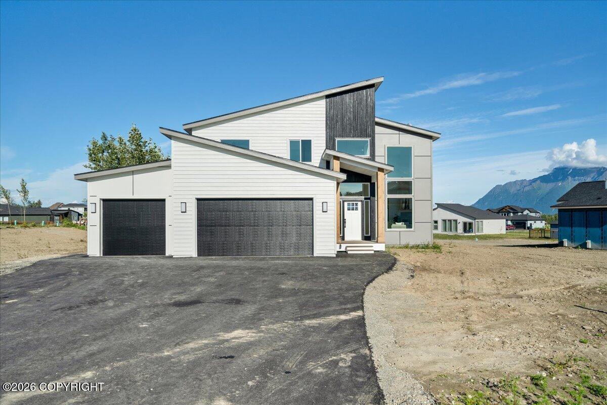 2497 S Sanctuary Drive, Wasilla AK 99654