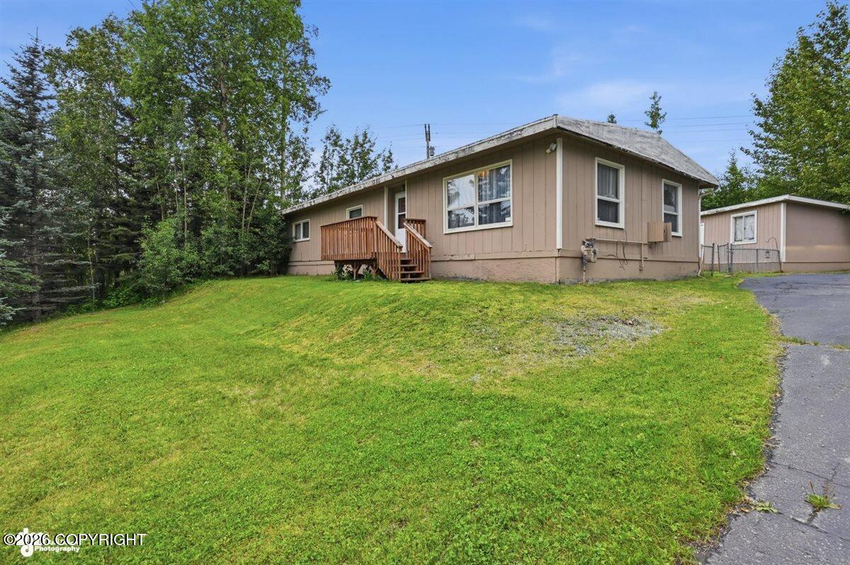 1350 N Wasilla Fishhook Road, Wasilla AK 99654