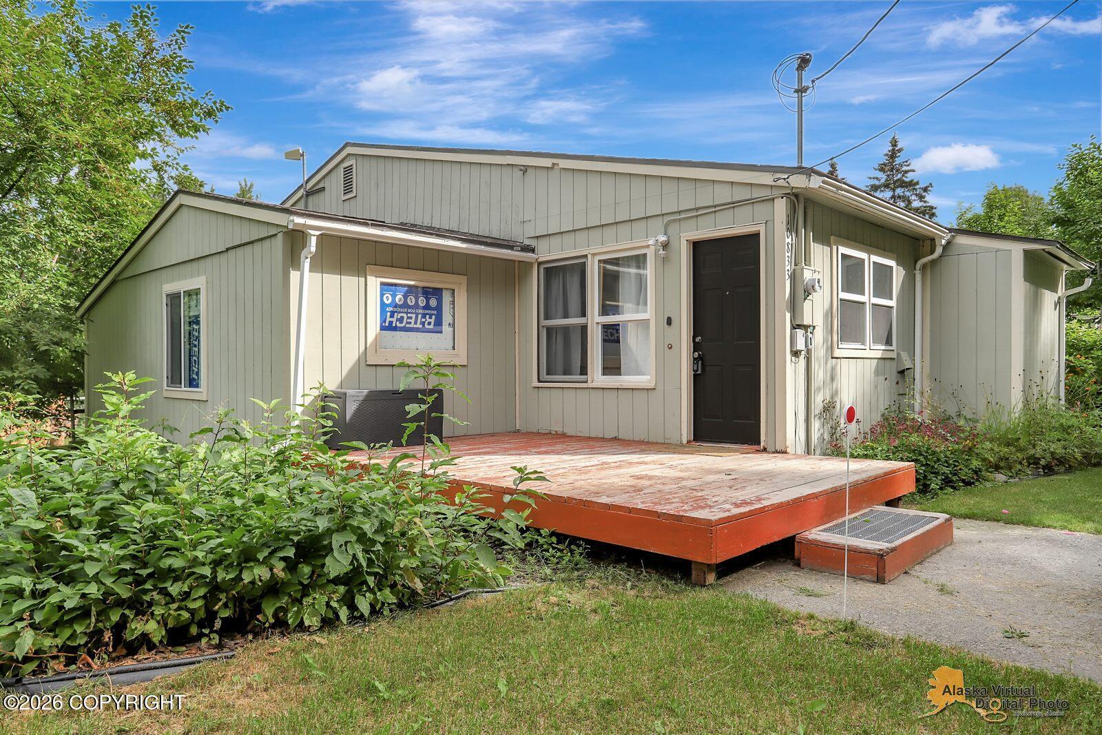 10833 E Twin Peaks Court, Palmer AK 99654