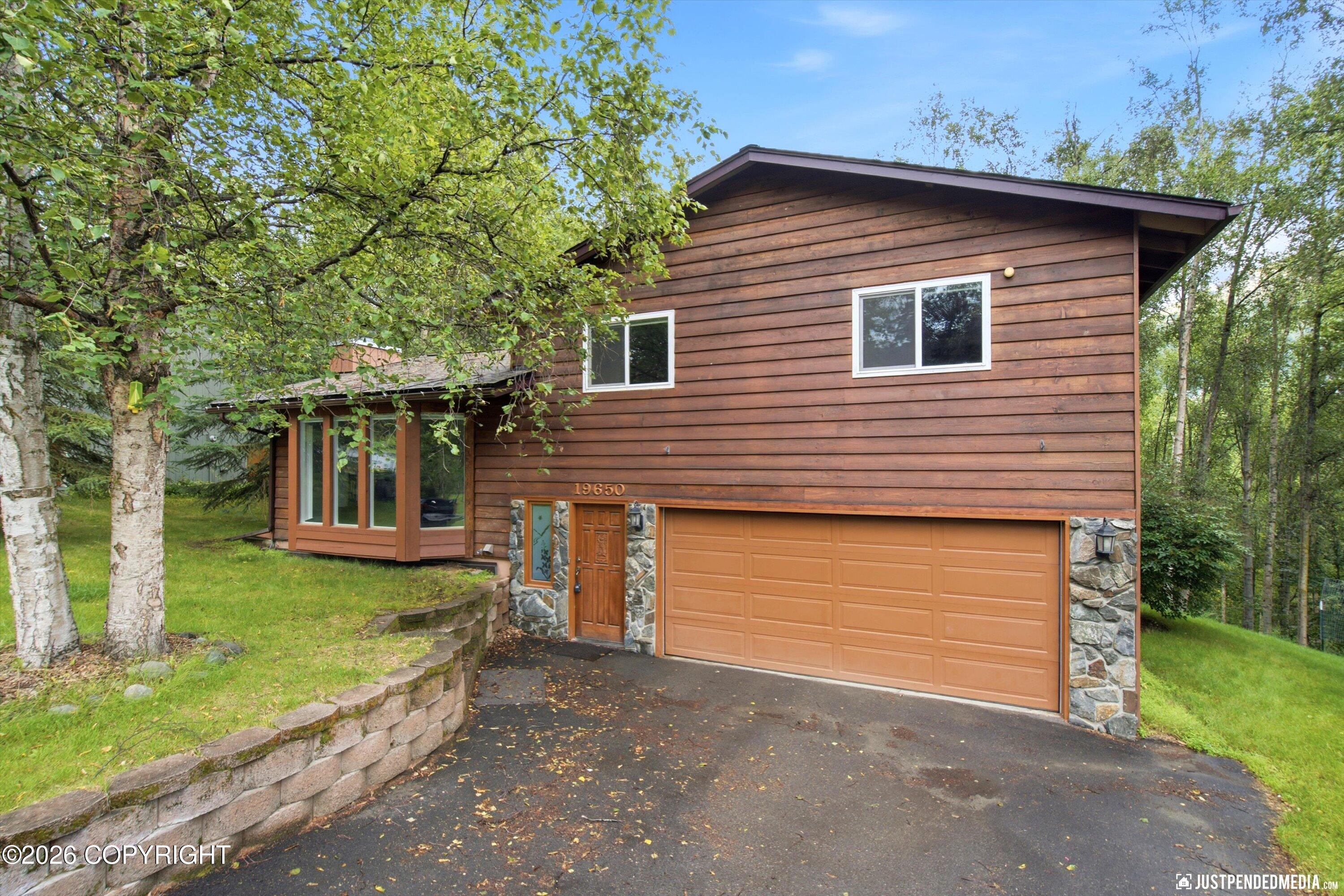 19650 S Montague Loop, Eagle River AK 99577