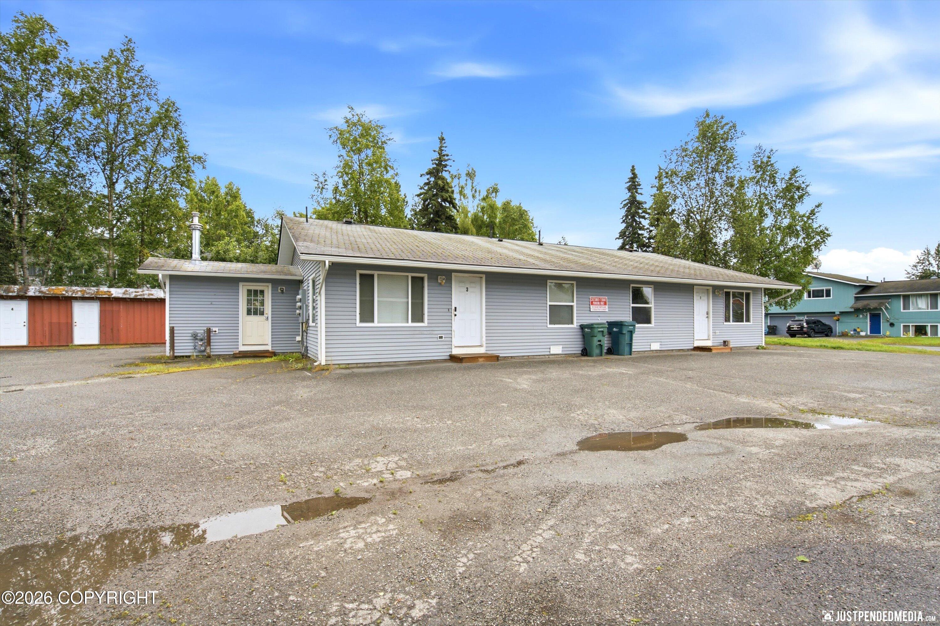 8421 E 3rd Avenue, Anchorage AK 99504