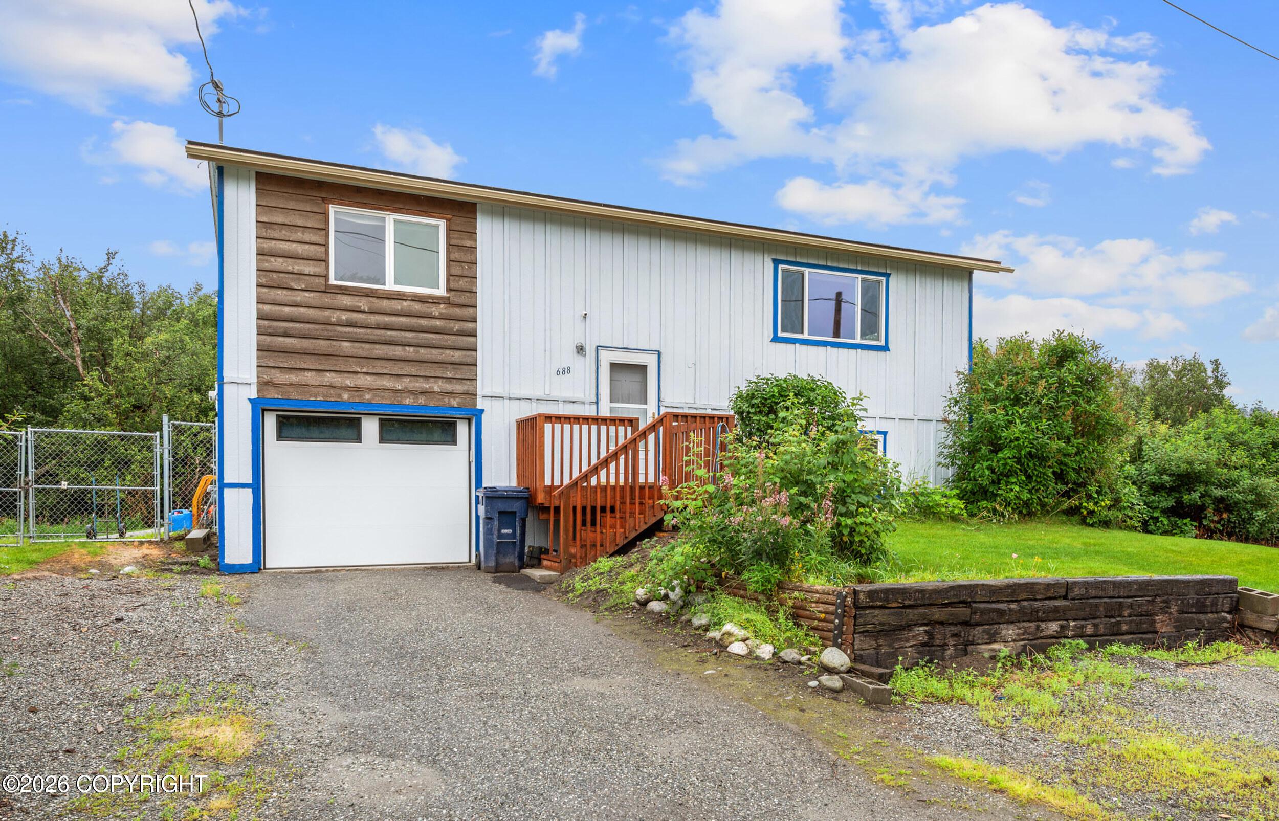 688 E Eklutna Avenue, Palmer AK 99645