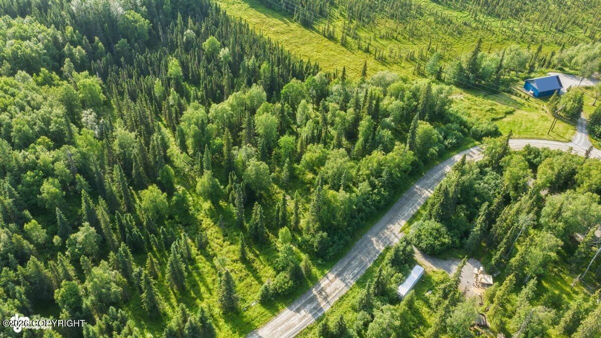 53888 Stol Road, Clam Gulch AK 99568