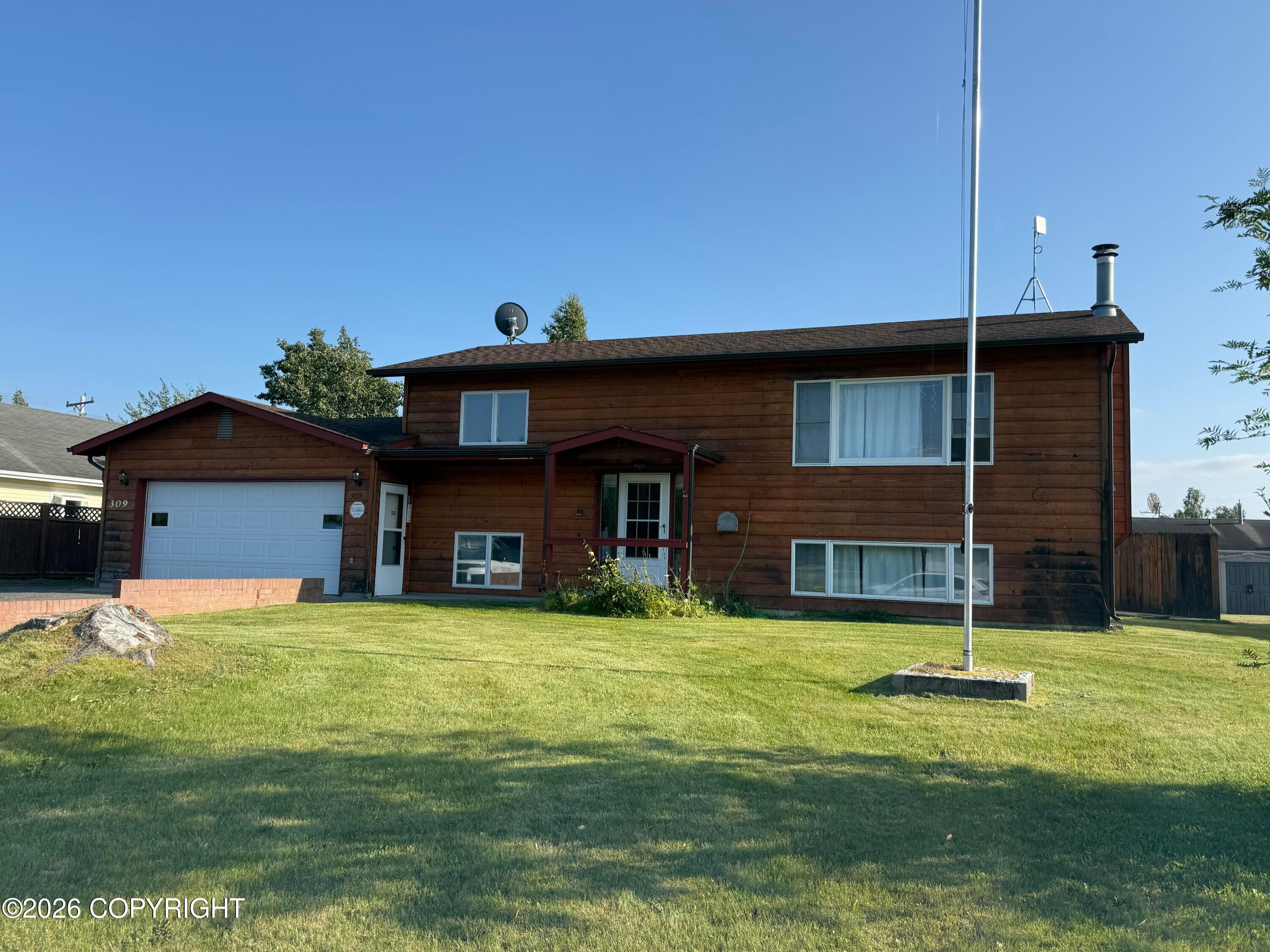 309 W Rockwell Avenue, Soldotna AK 99669