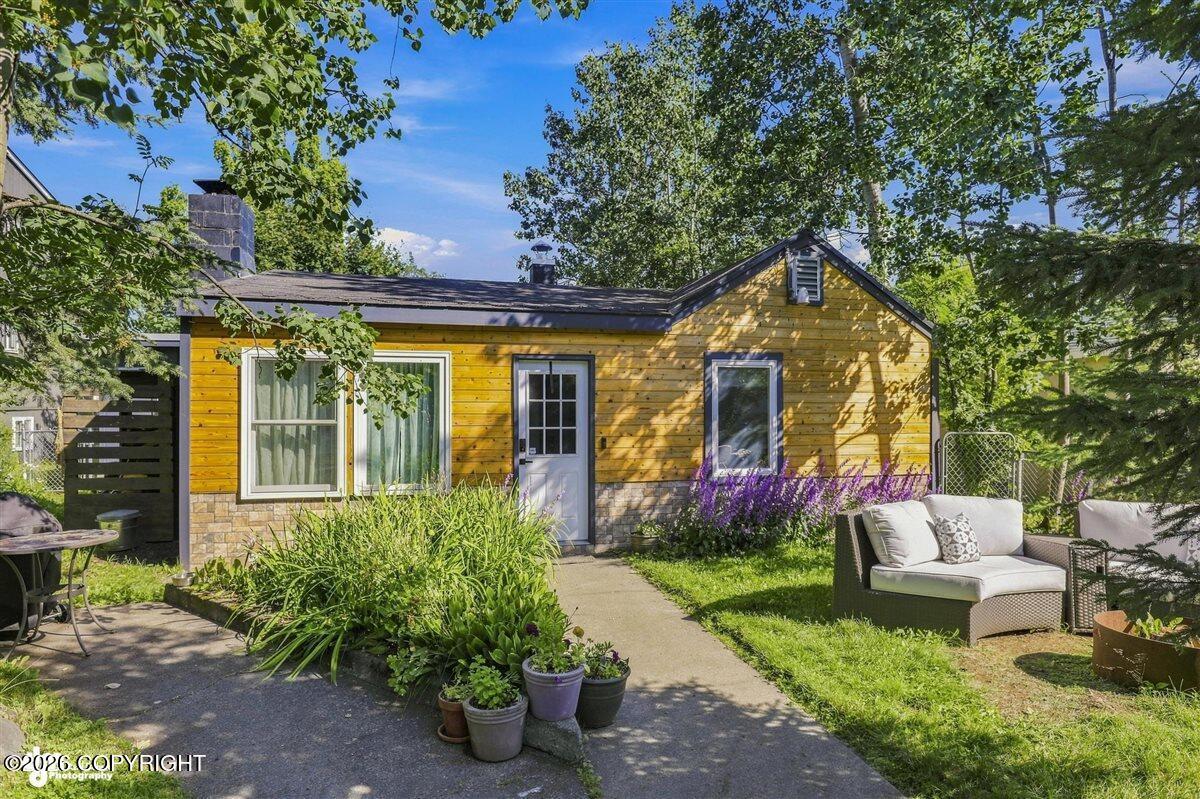 1127 Medfra Street, Anchorage AK 99501