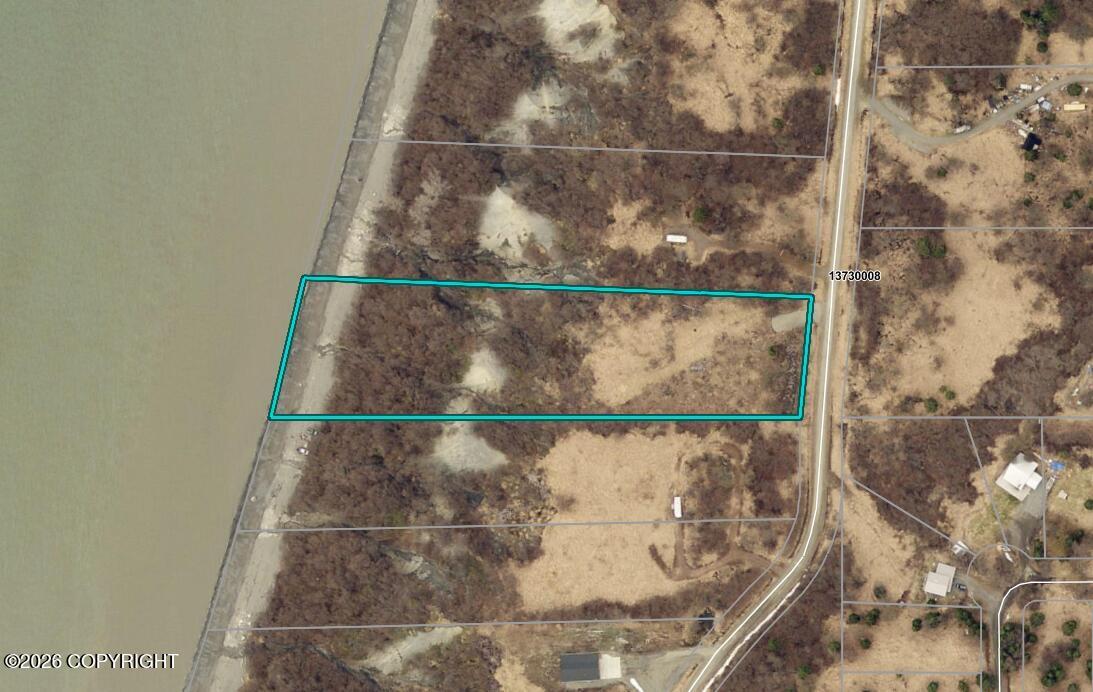 17295 Discovery Drive, Clam Gulch AK 99568